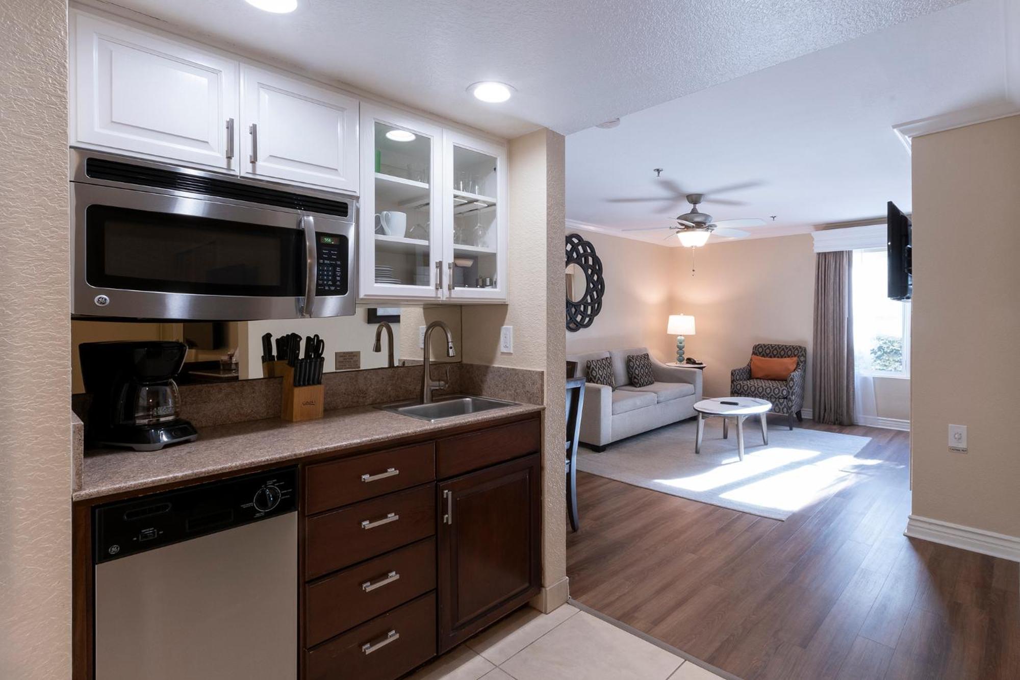One-Bedroom Suite