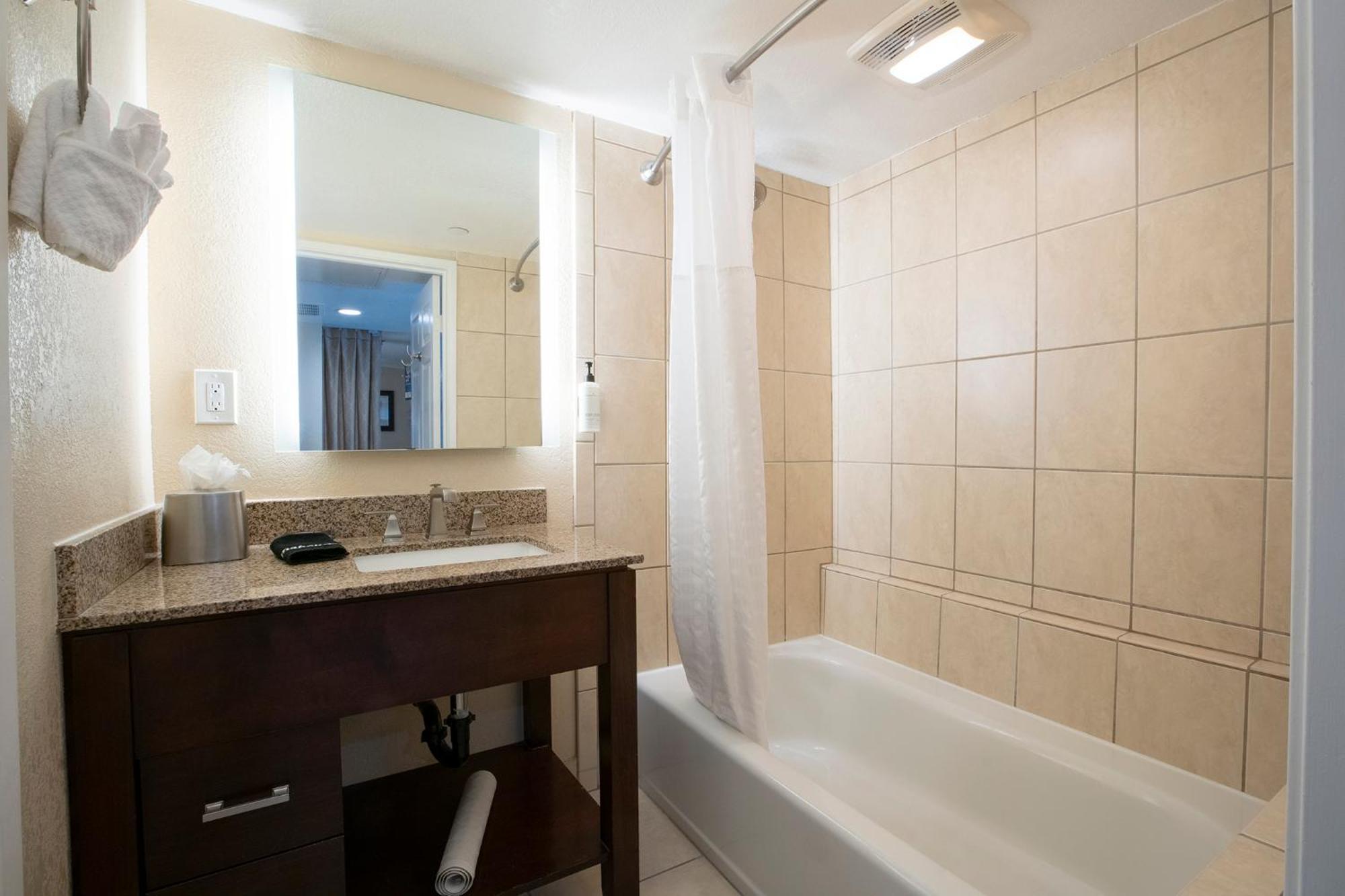 One-Bedroom Suite