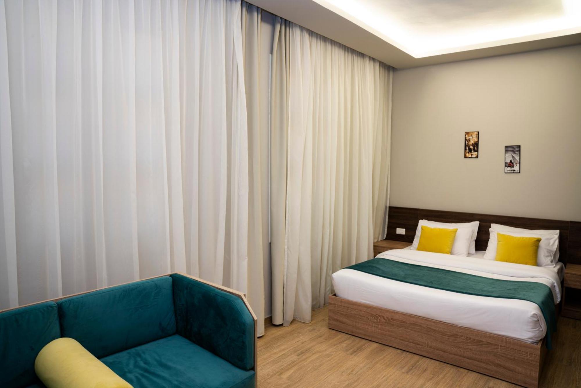Apartament typu Deluxe Suite z łóżkiem typu queen-size
