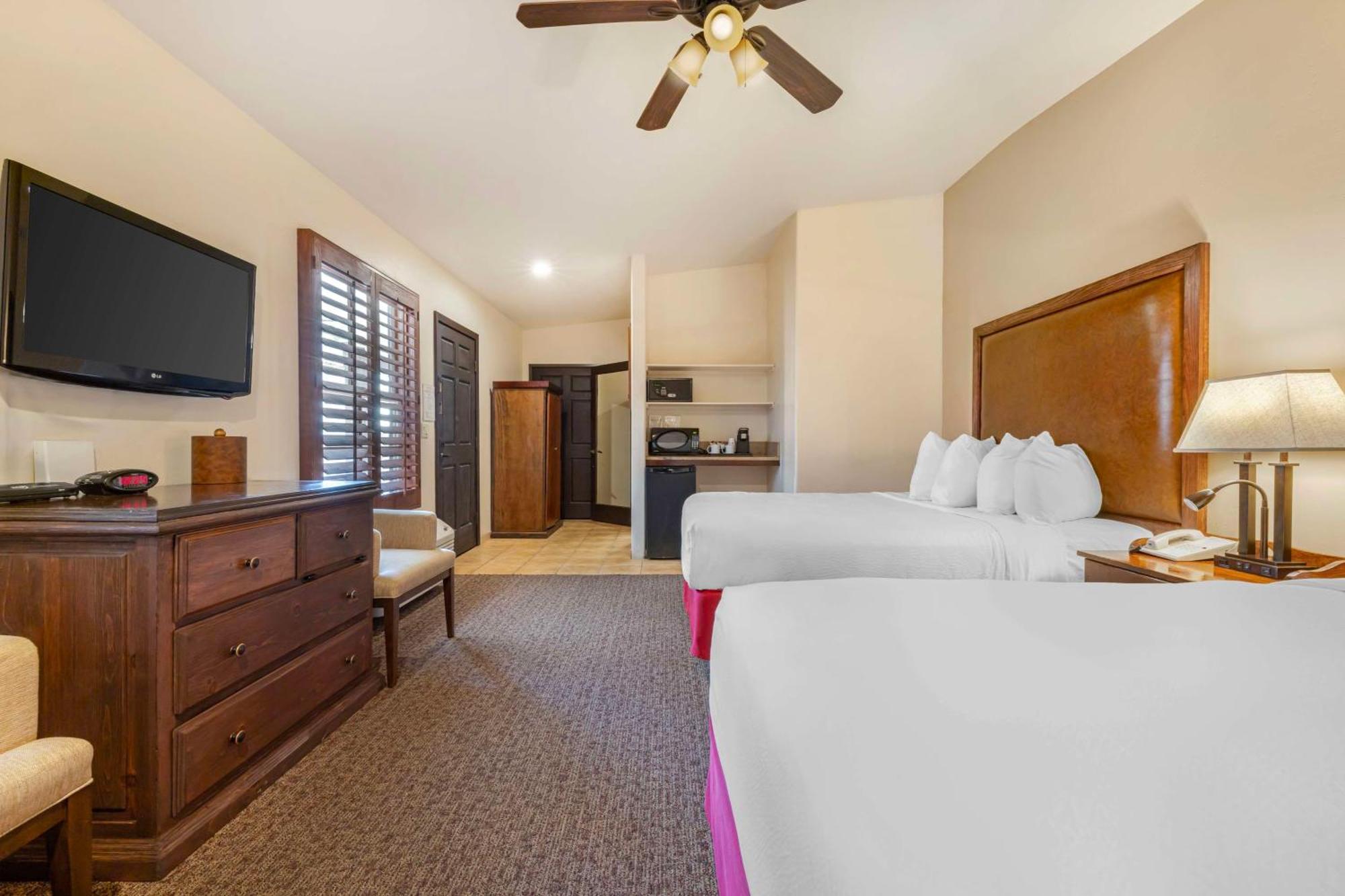 Queen Room Two Queen Beds Roll Shower Disability Access or Non-Smoking