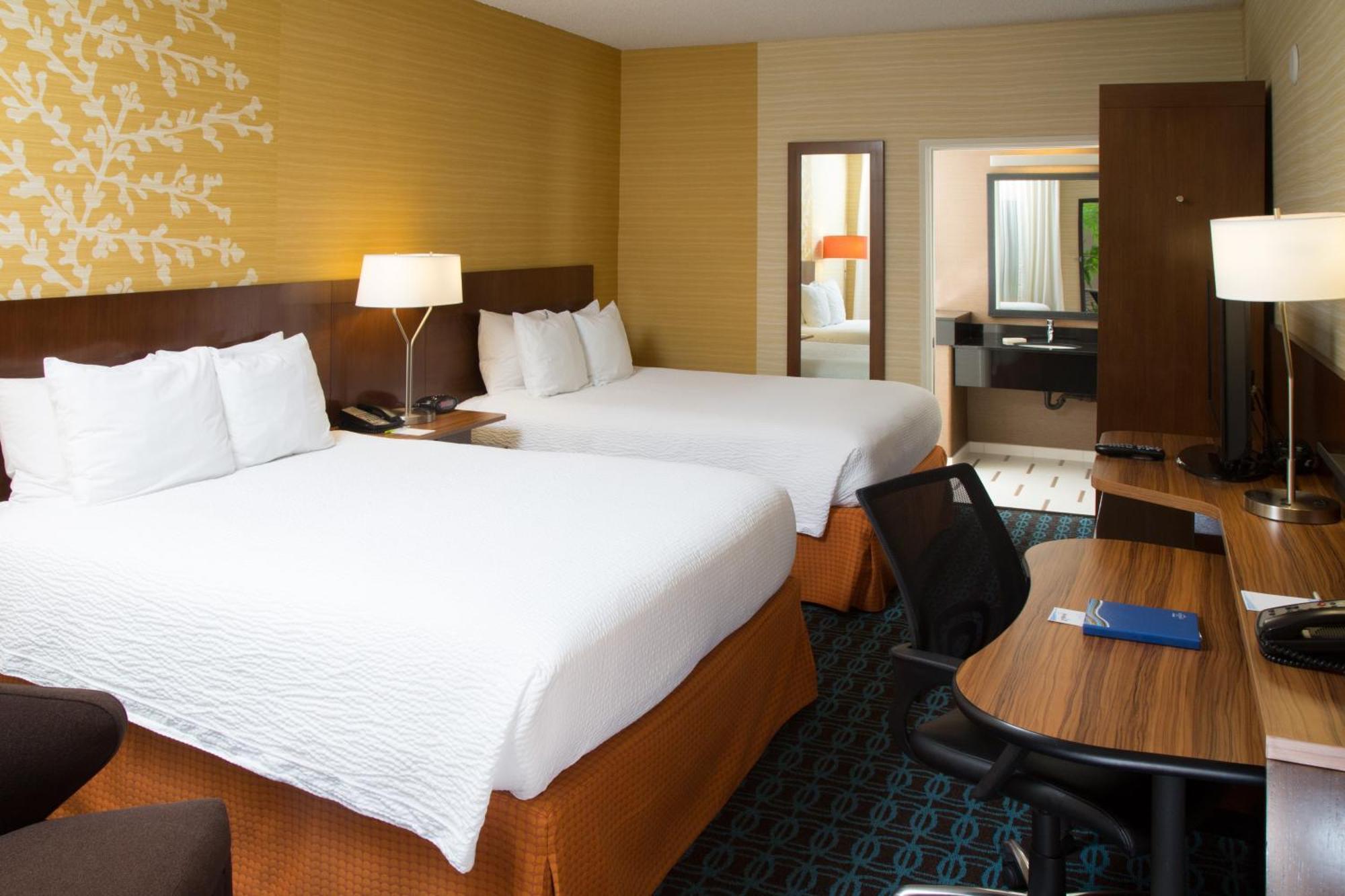 Queen Room Two Queen Beds