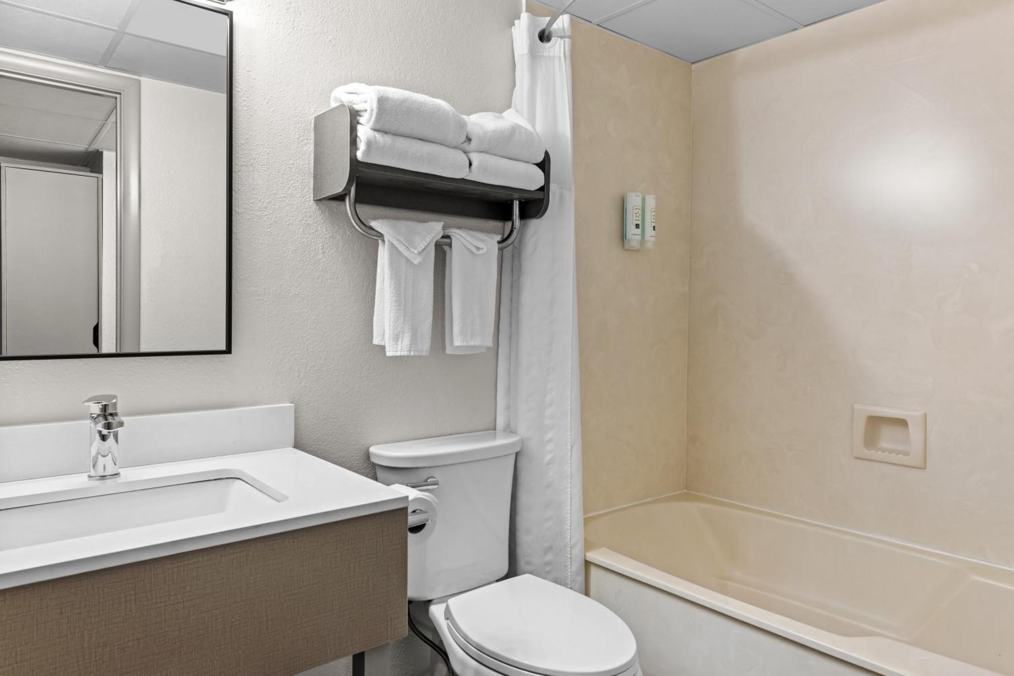 Suite One King Bed One Queen Bed Non-Smoking