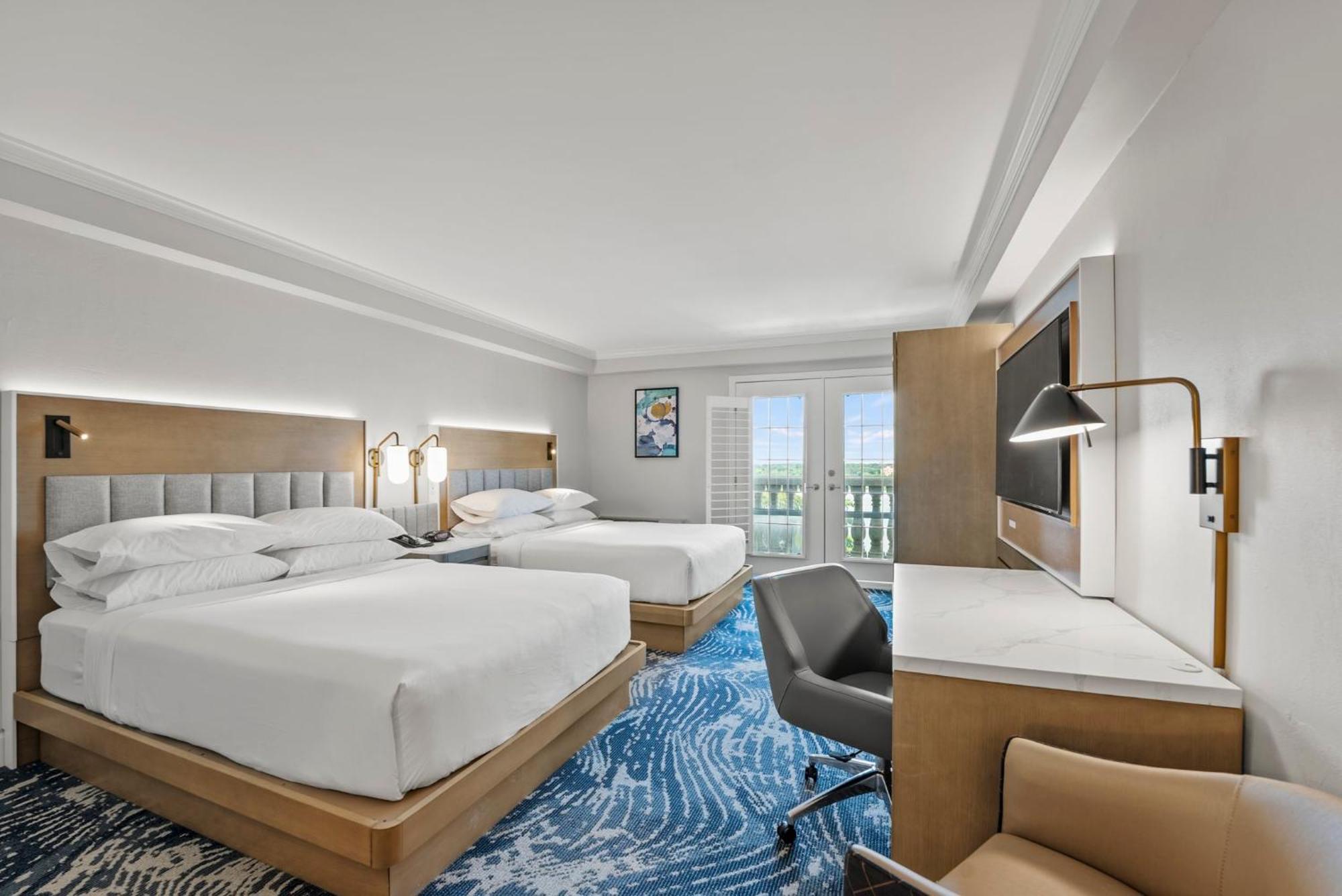Standard Queen Room Two Queen Beds Mobility Accessible Tub