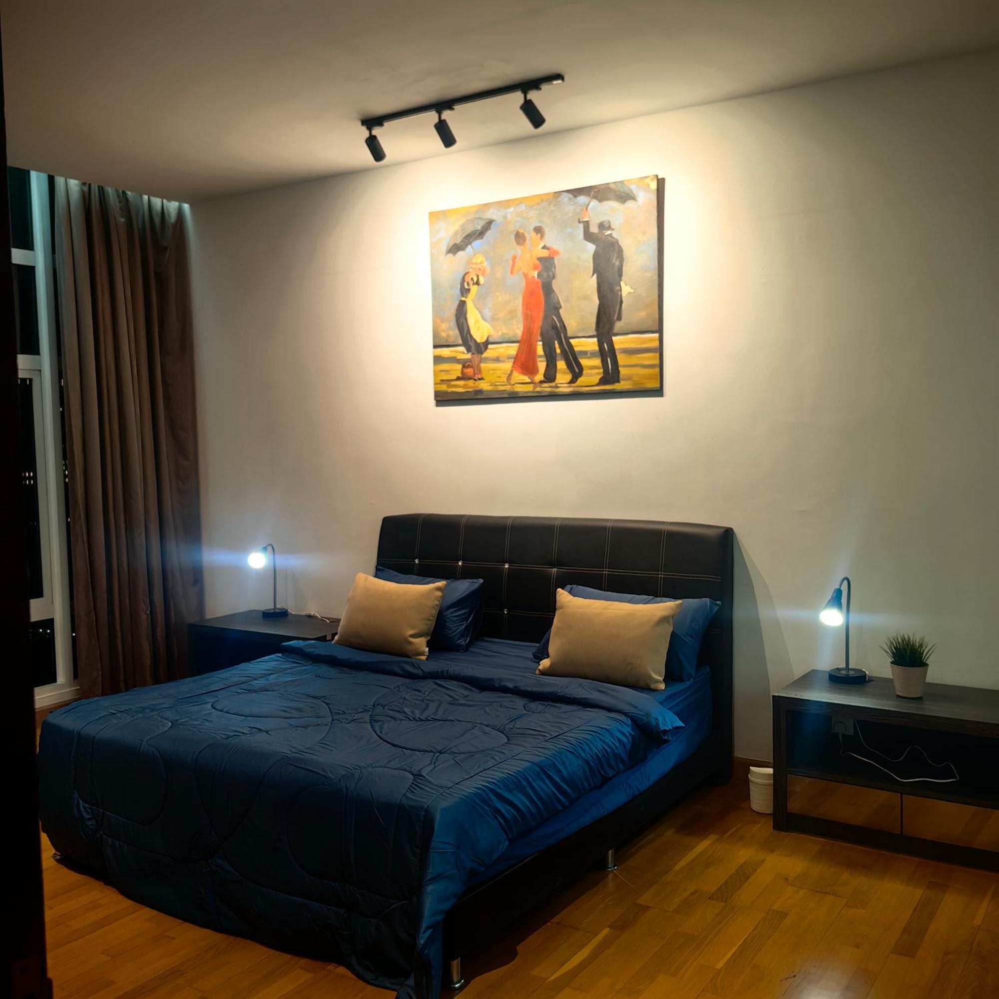 One-Bedroom Apartment City View