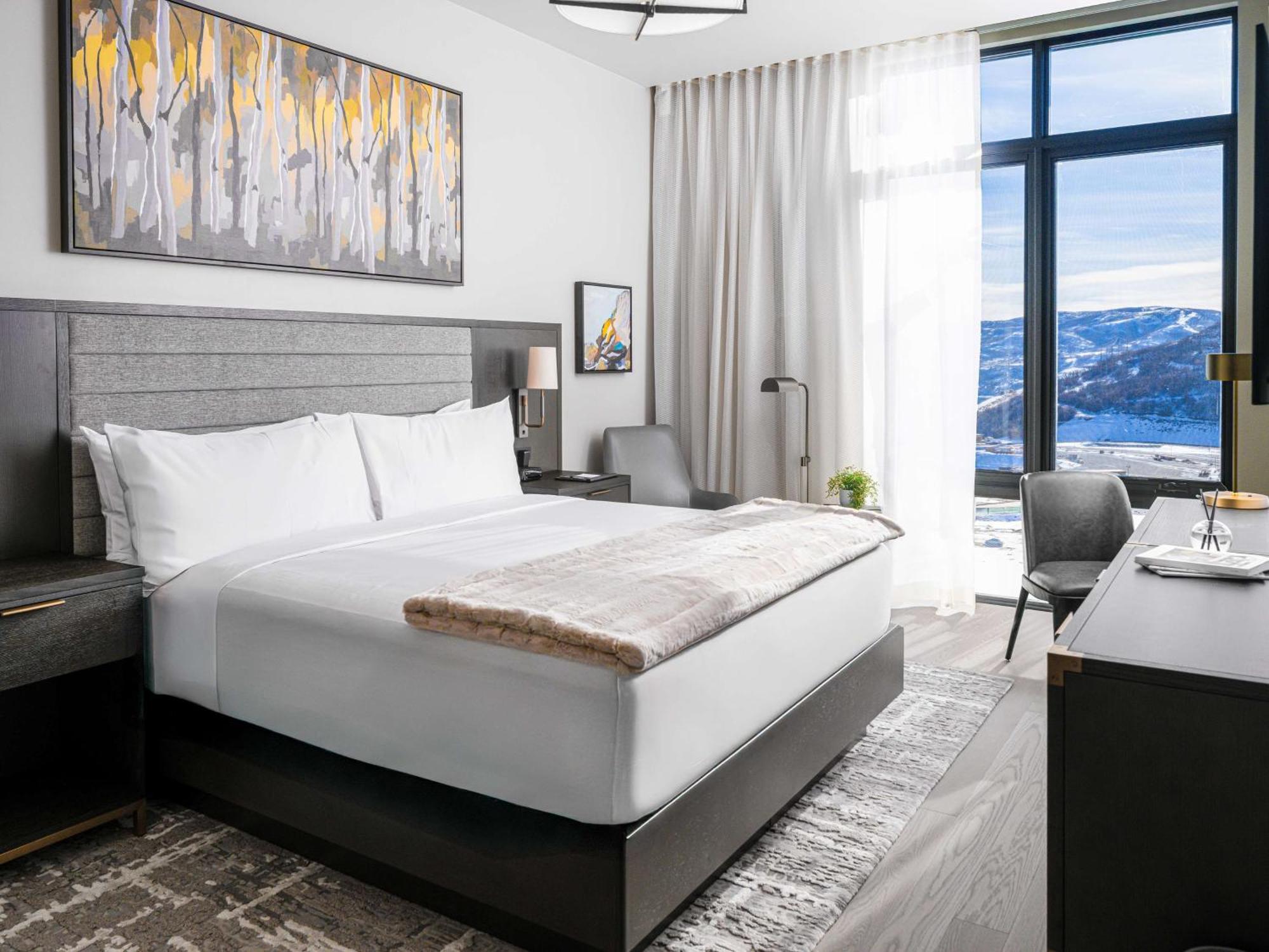 Premium Three-Bedroom Residence Jordanelle View