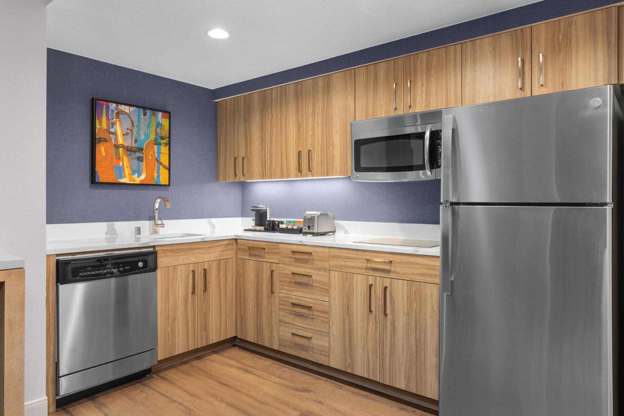 King Studio Suite Bay View