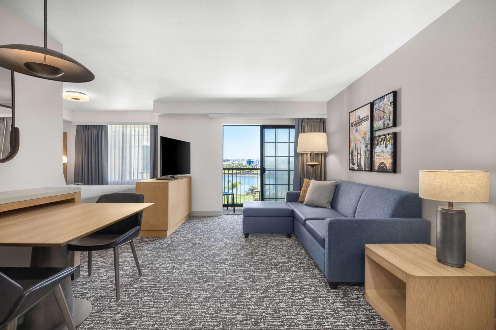 King Studio Suite Bay View