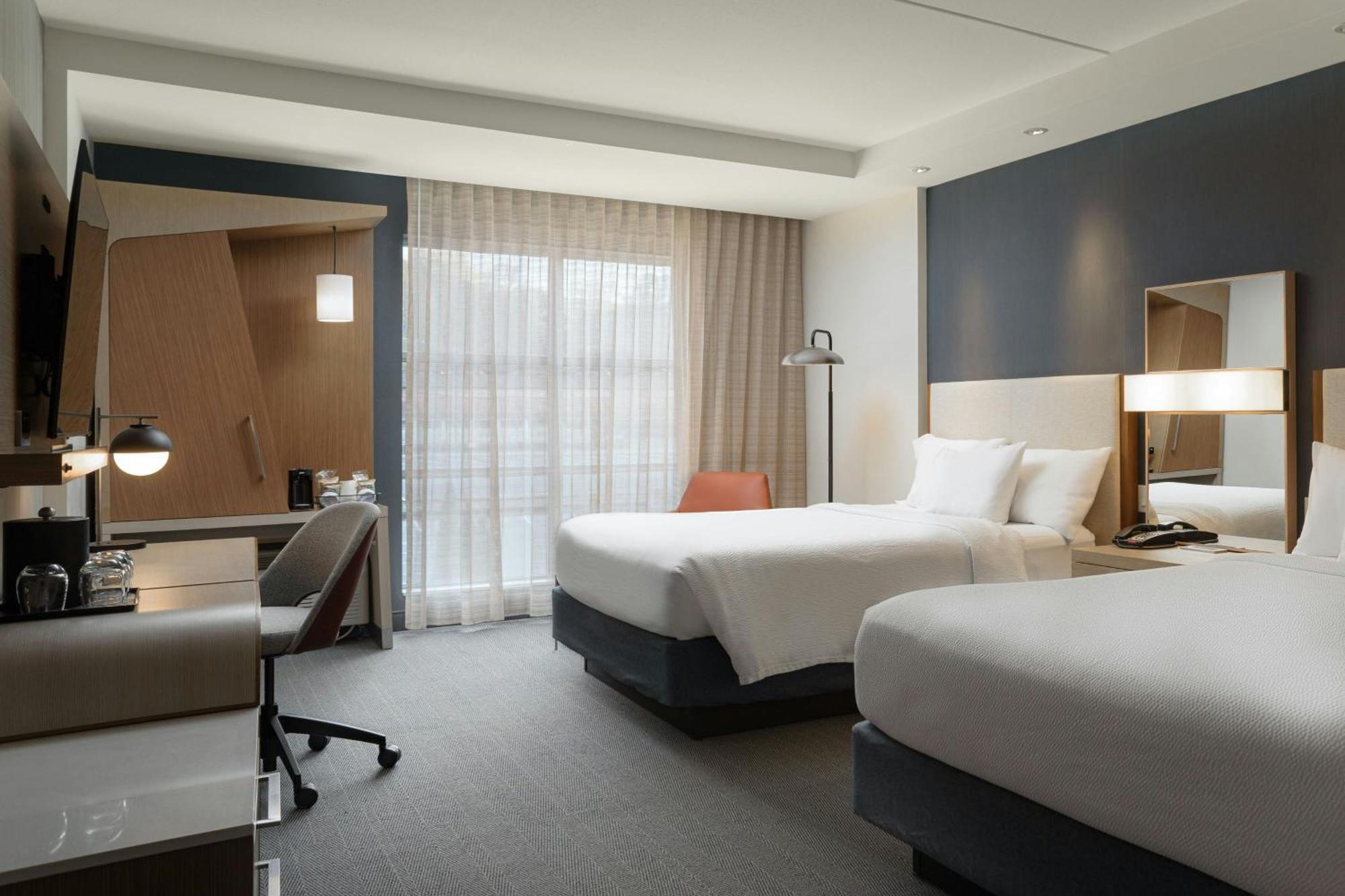 Queen Room Two Queen Beds