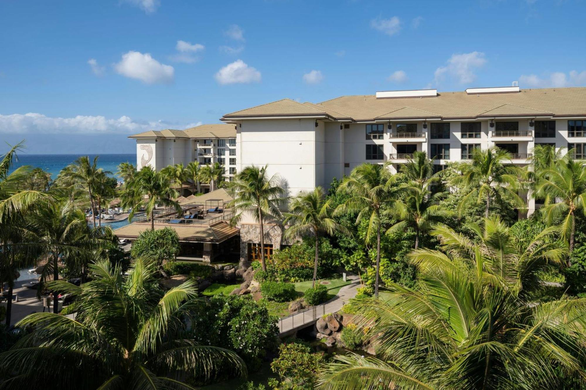 One-Bedroom Villa Balcony Resort View
