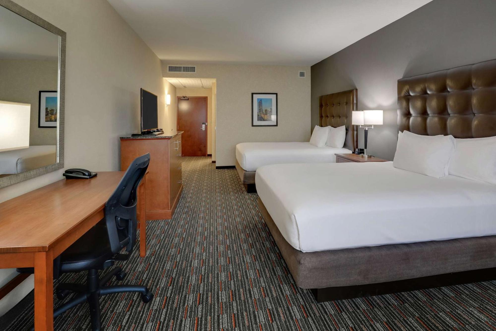 Deluxe Queen Room Two Queen Beds