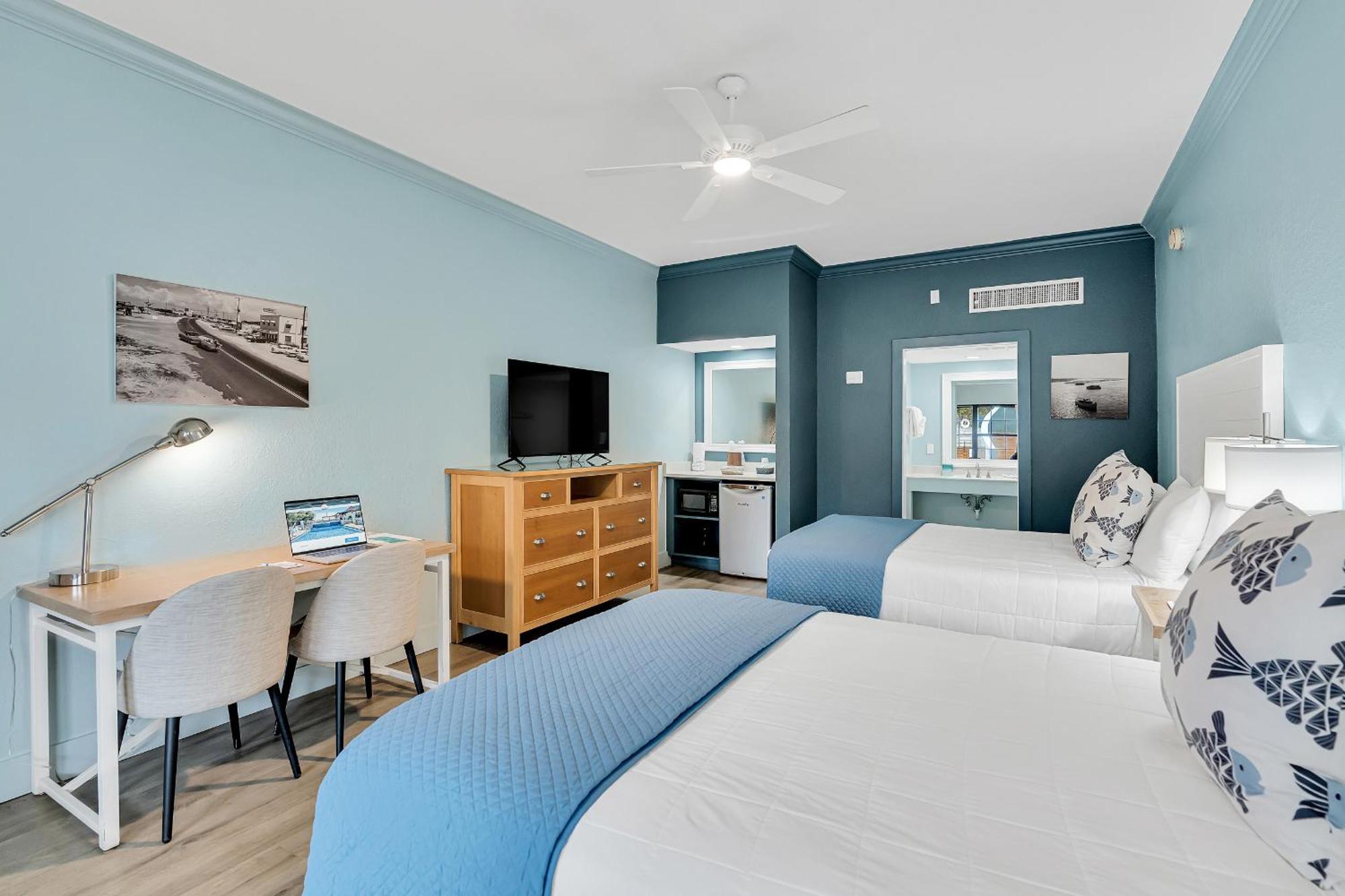 Queen Room