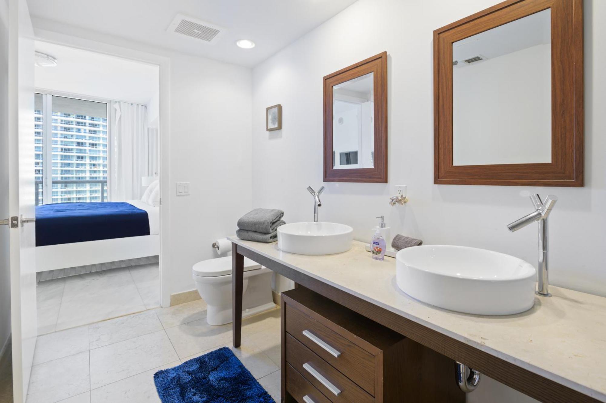 One-Bedroom Apartment Oceanfront