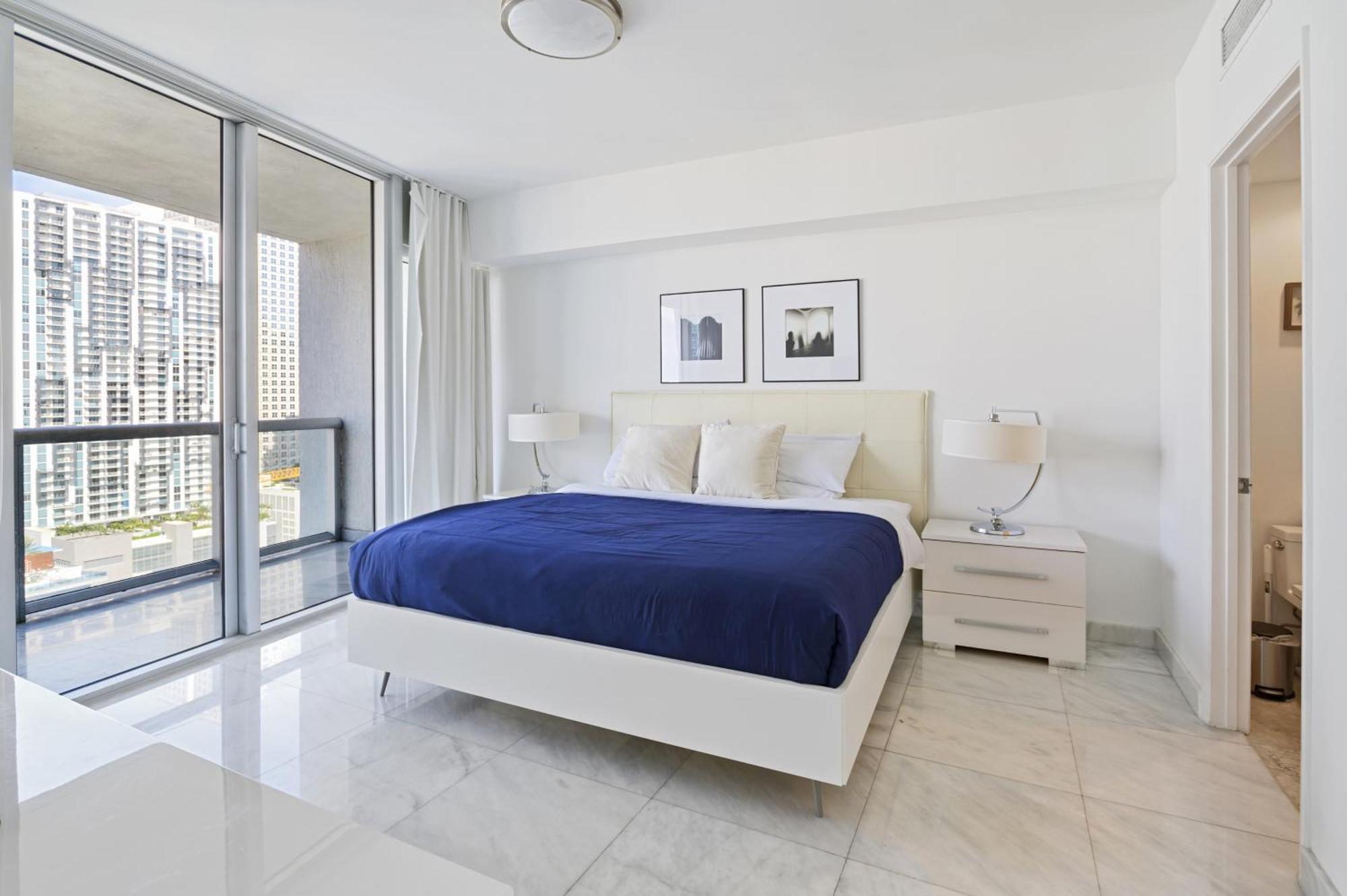 One-Bedroom Apartment Oceanfront