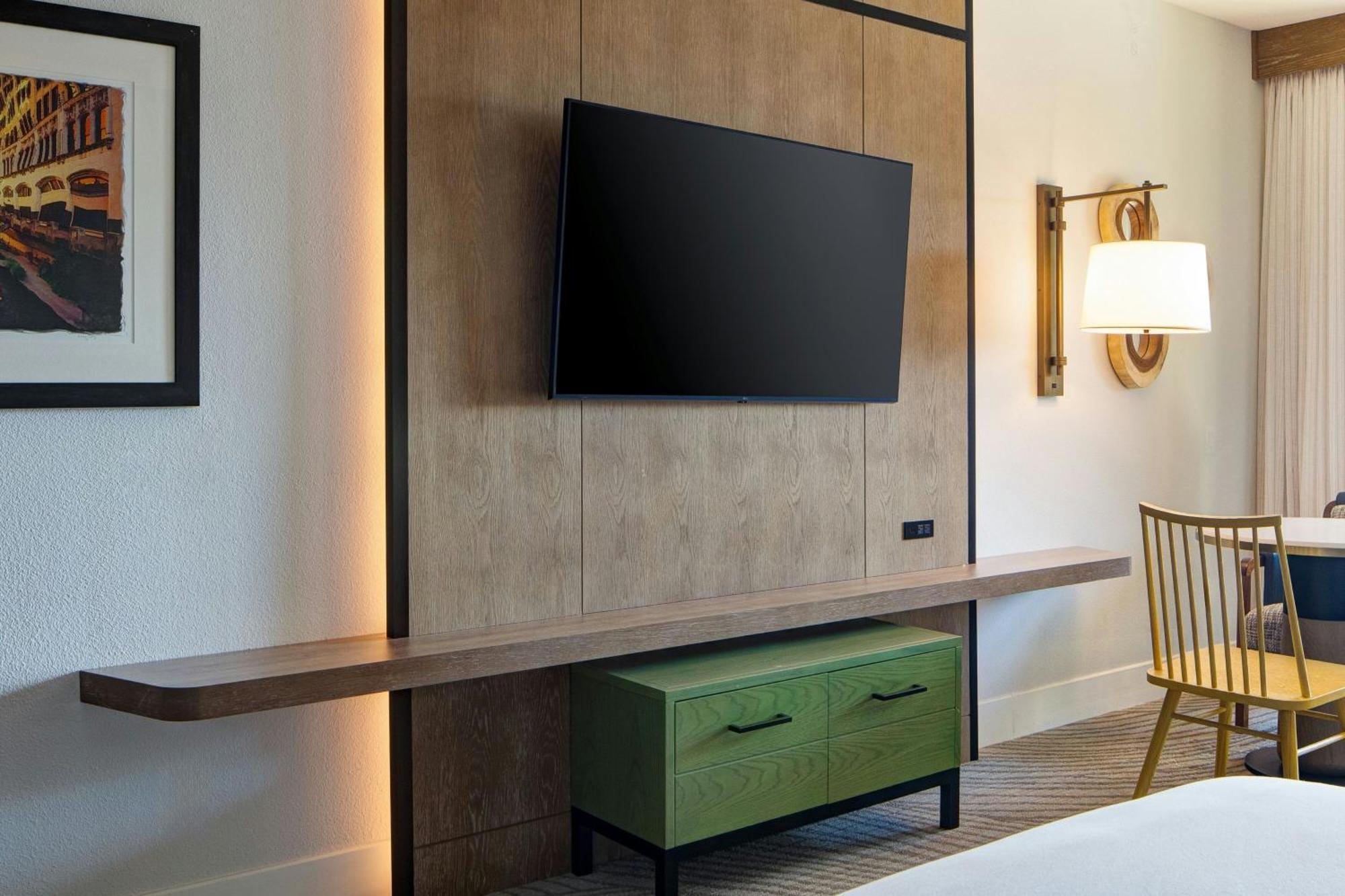 King Room Sofa Bed or River View or Balcony Mobility or Hearing Accessible Transfer Shower