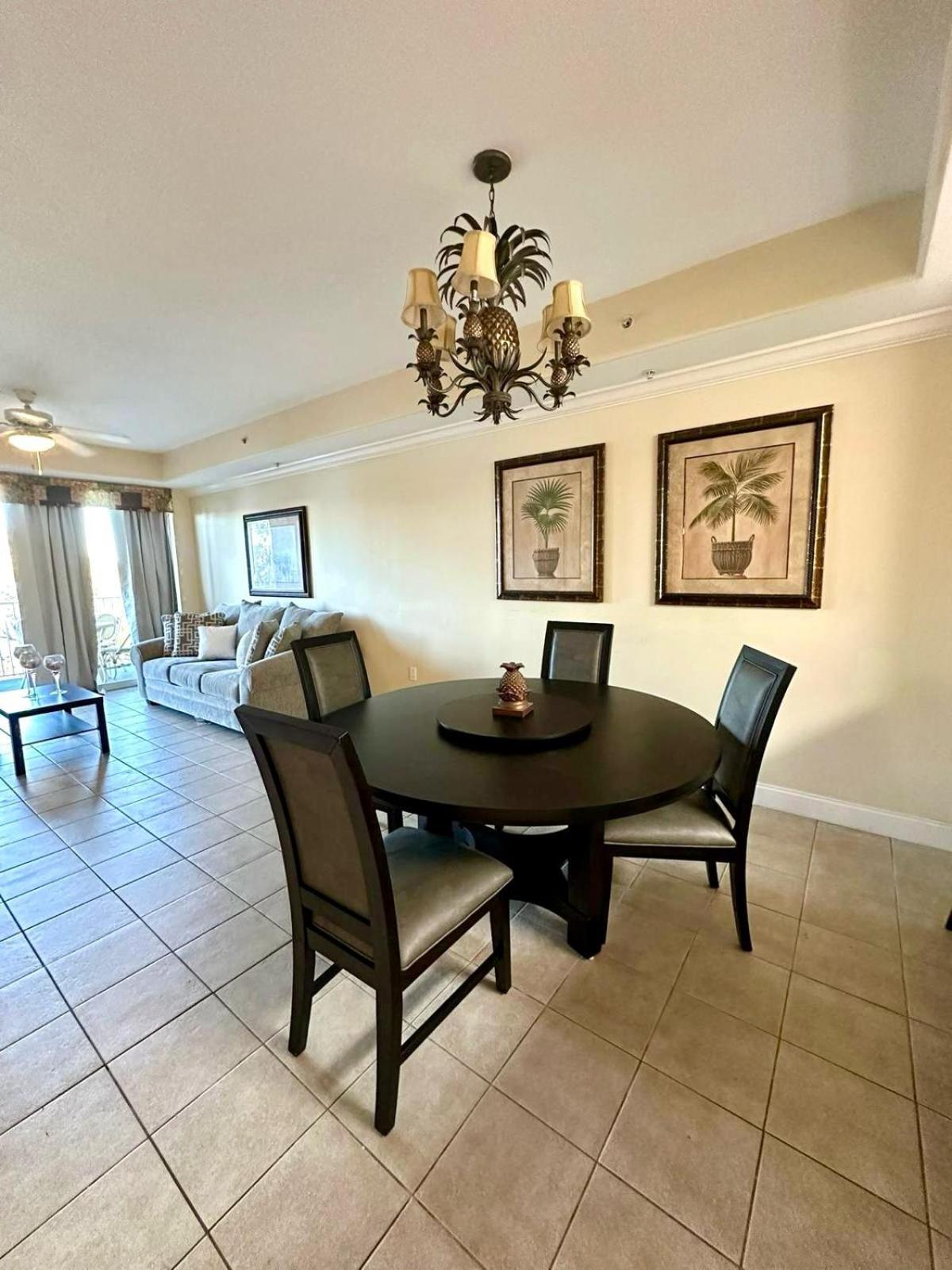 Three-Bedroom Standard Apartment