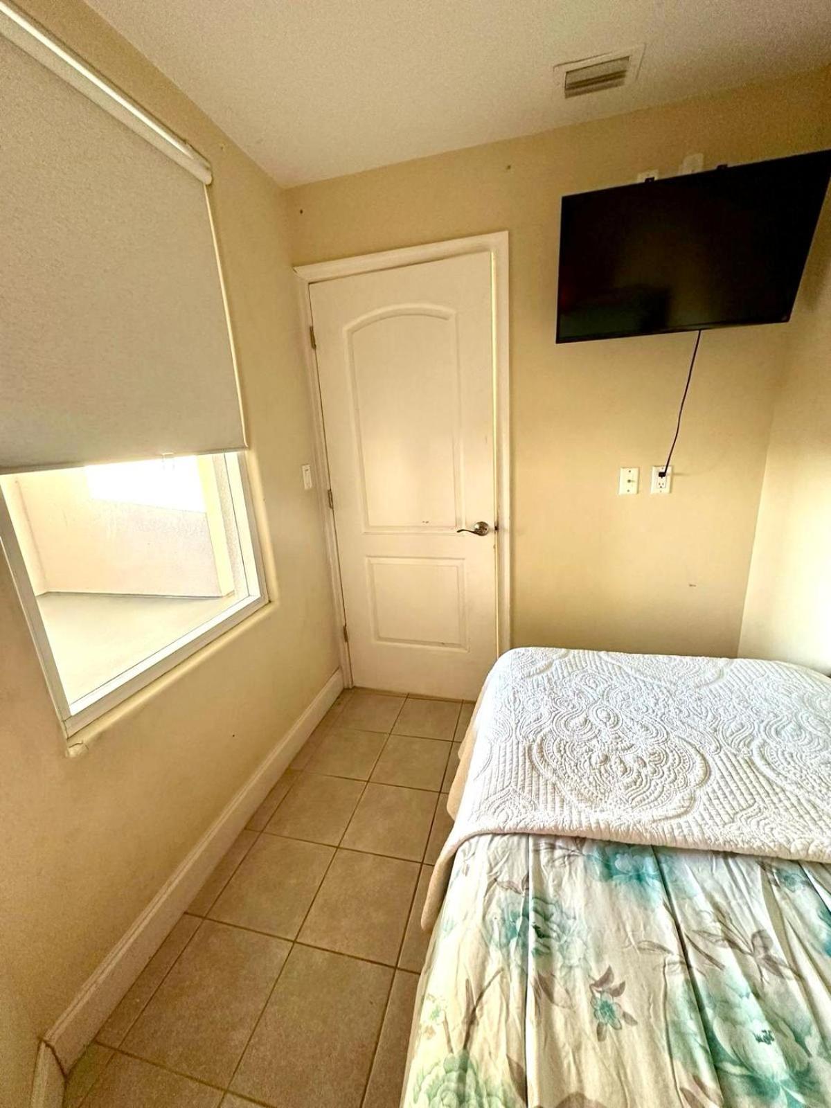 Three-Bedroom Standard Apartment