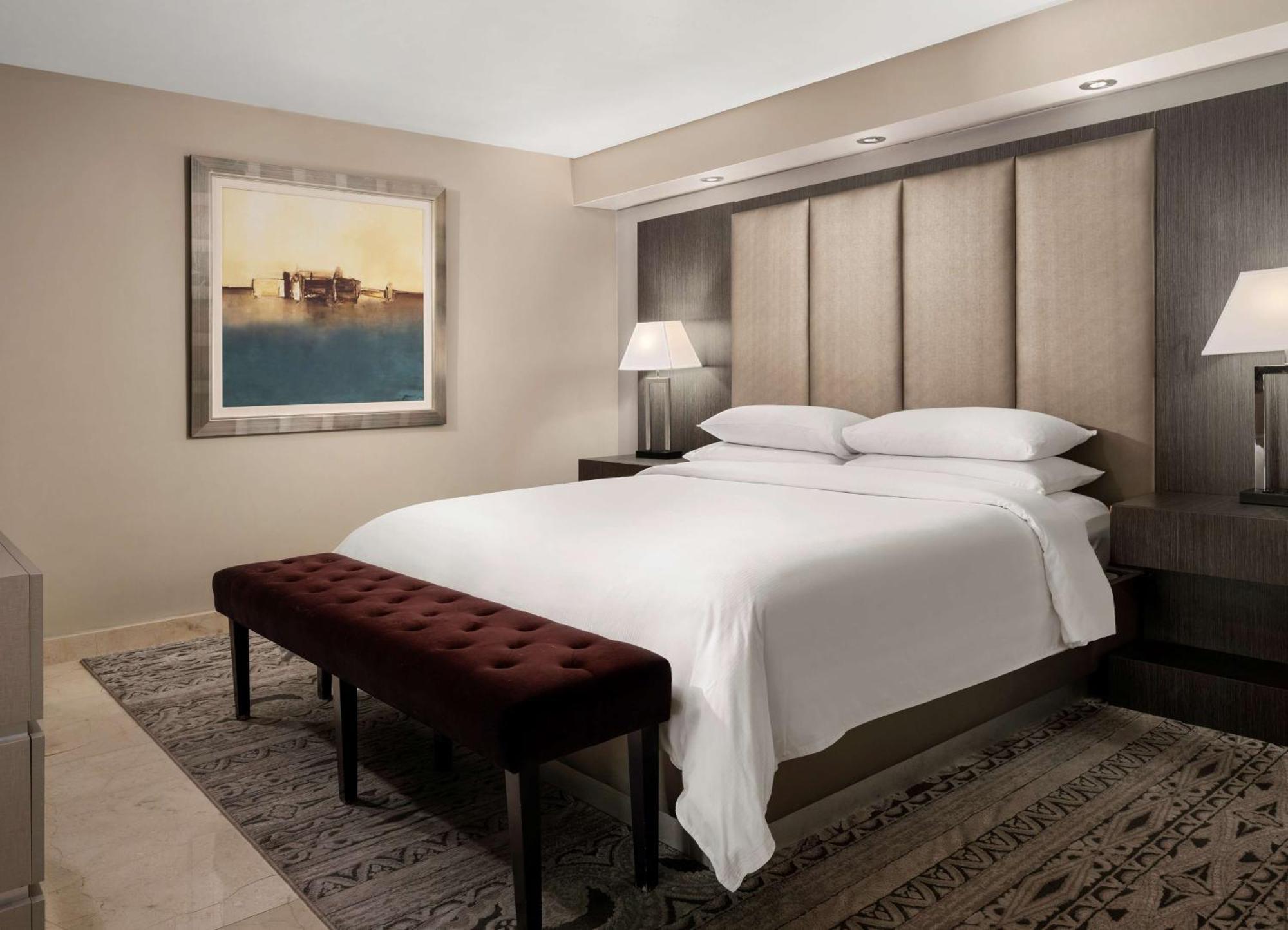 King Suite Balcony & Bay View
