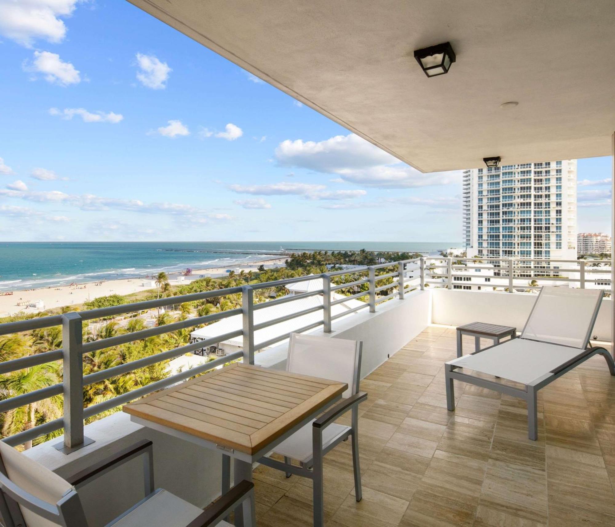 King Bedroom Ocean View Balcony