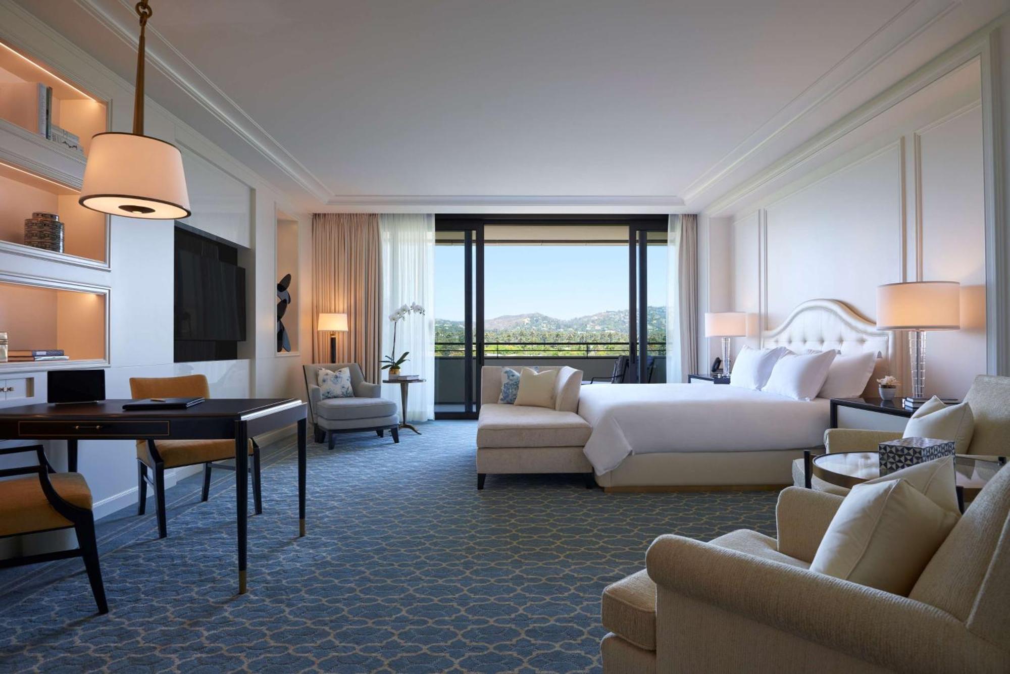 Beverly Hills Junior Suite Terrace View
