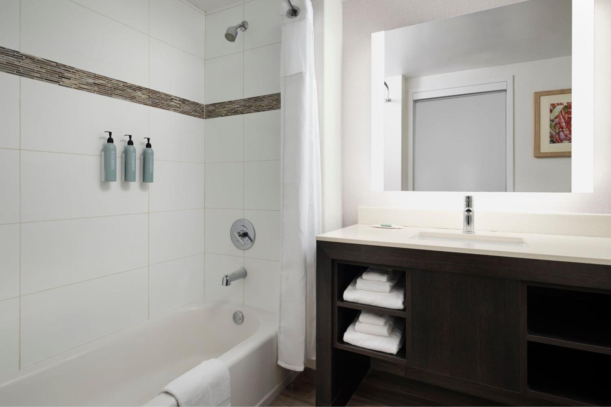 King Suite Hearing Accessible