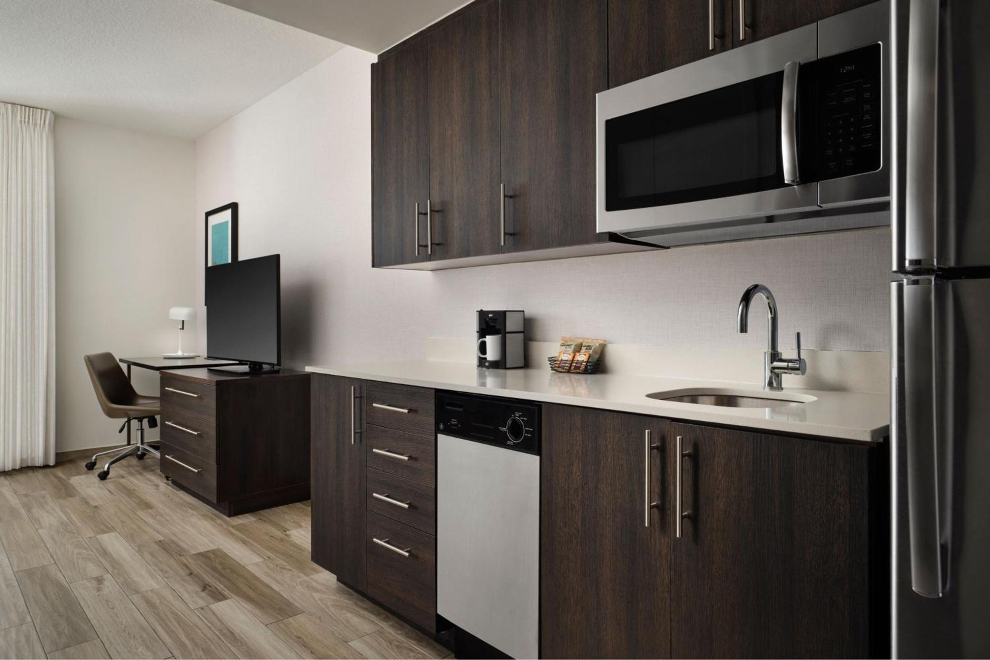 King Suite Hearing Accessible