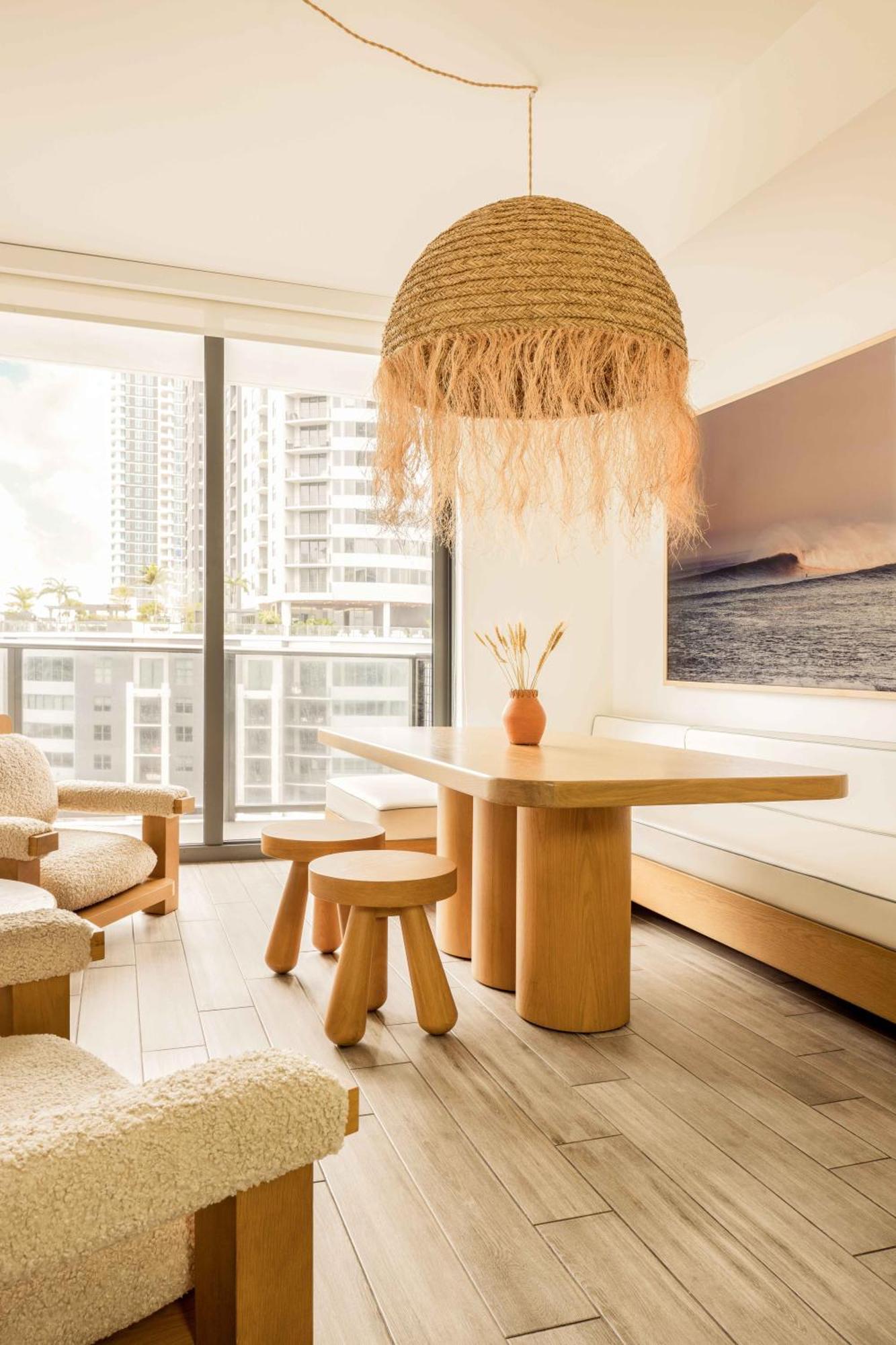 Three-Bedroom Apartment Water View