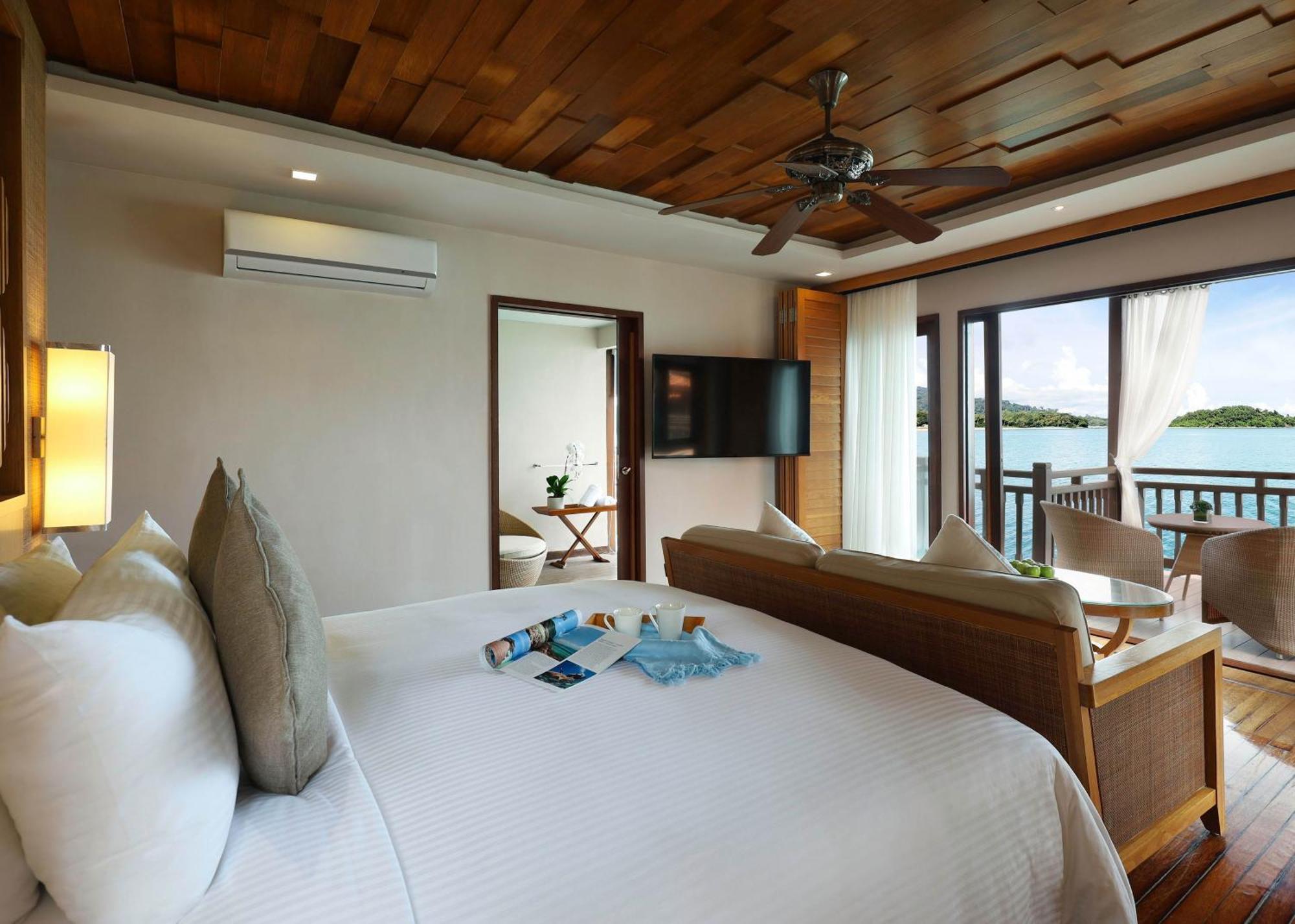 Premier Suite on Water