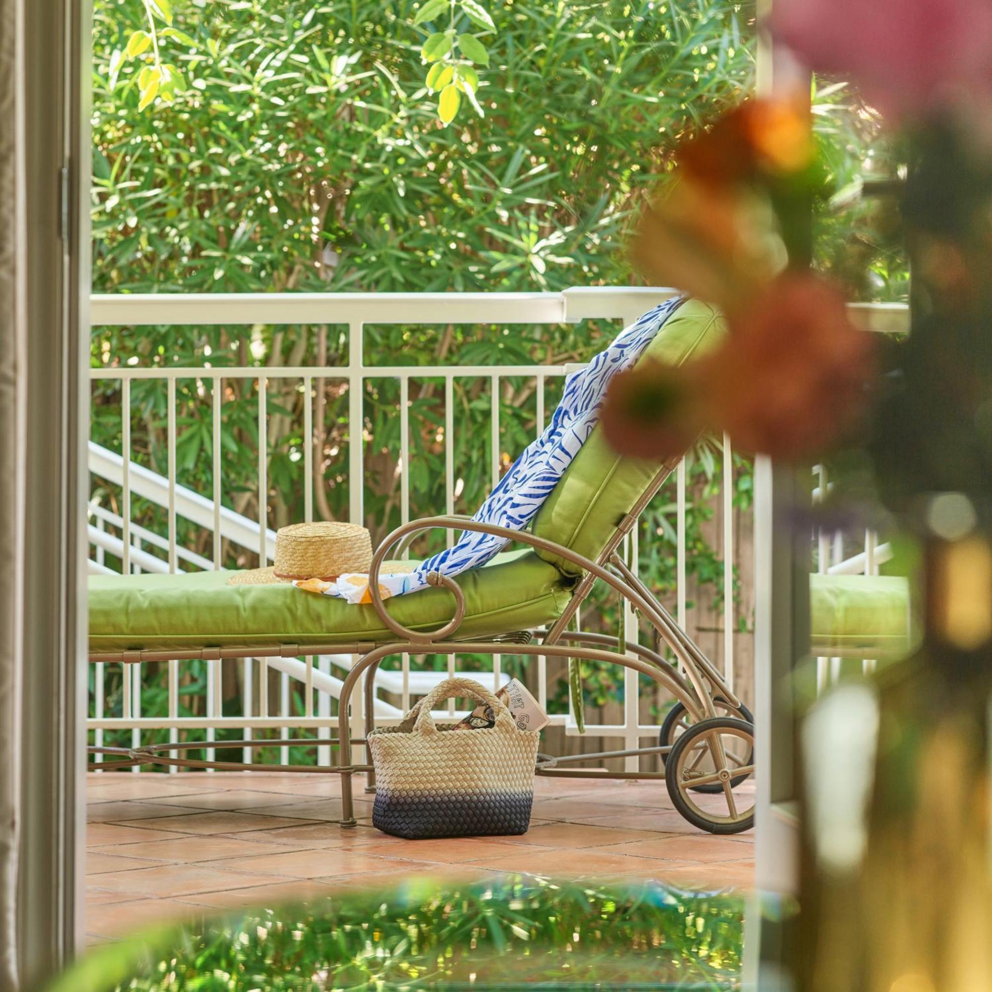 Junior Suite Patio