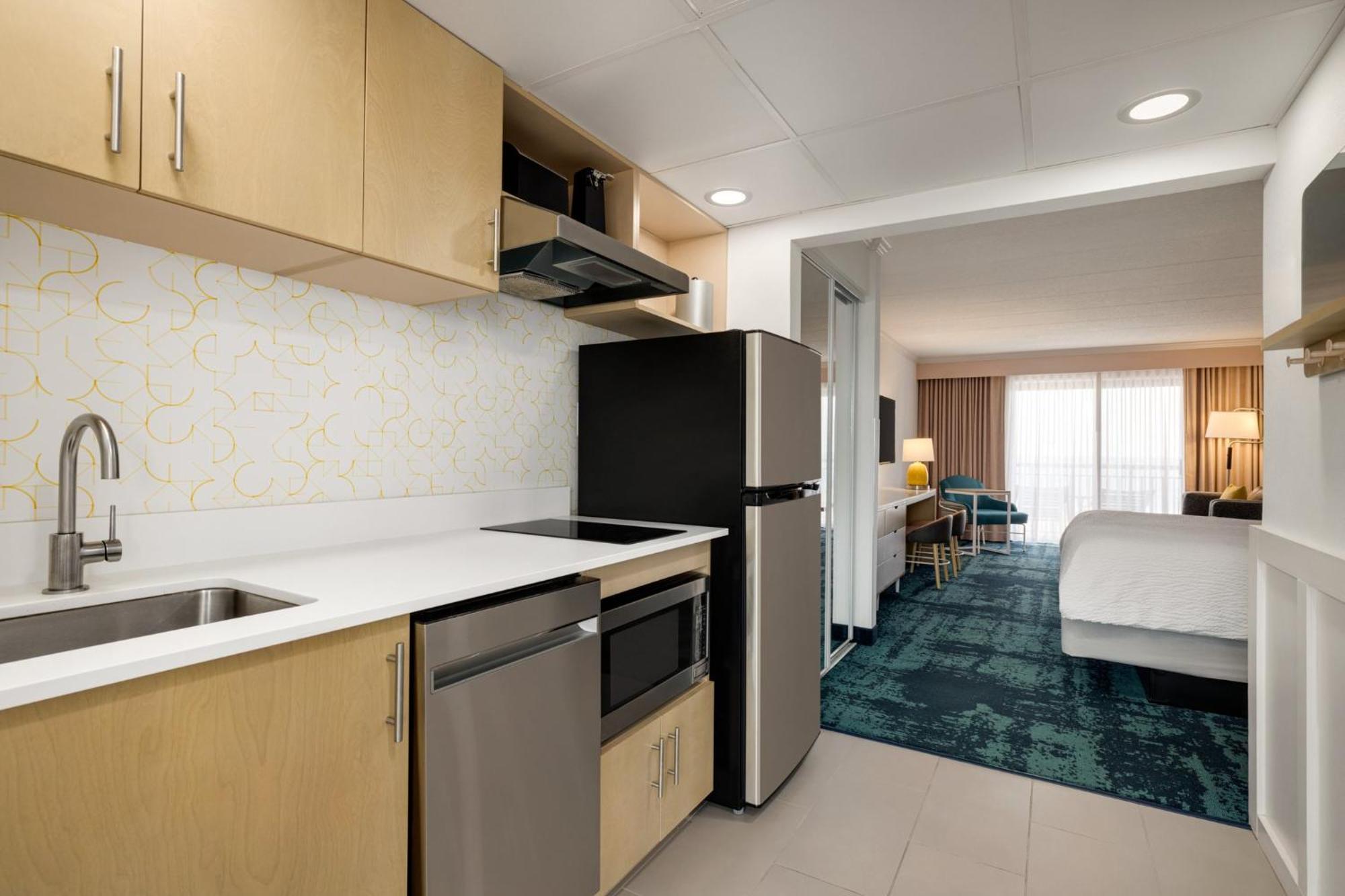 King Bed Hearing Wheelchair Accessible Bathtub Eastern Oceanfront