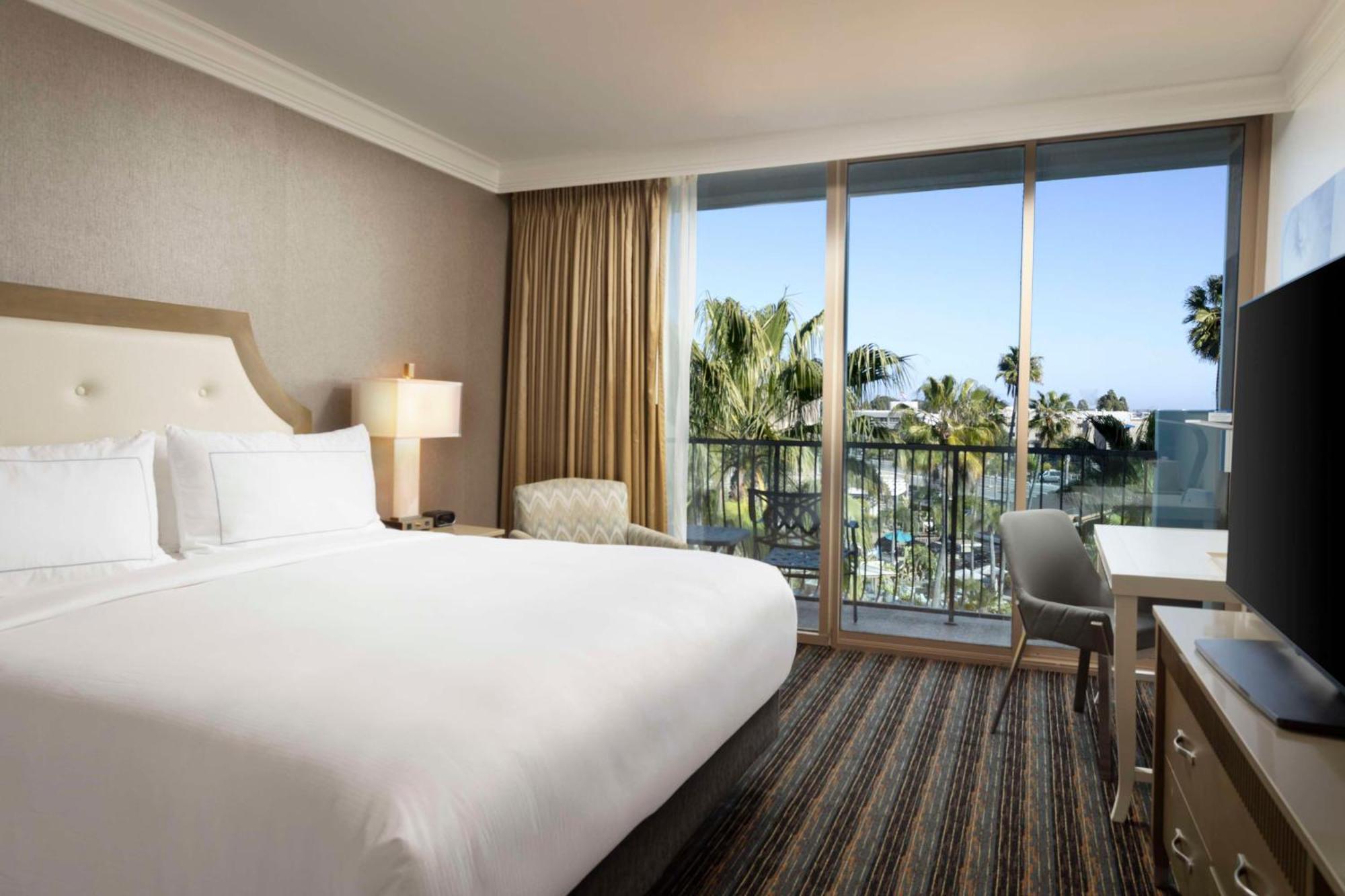 King Room Balony Top Floor