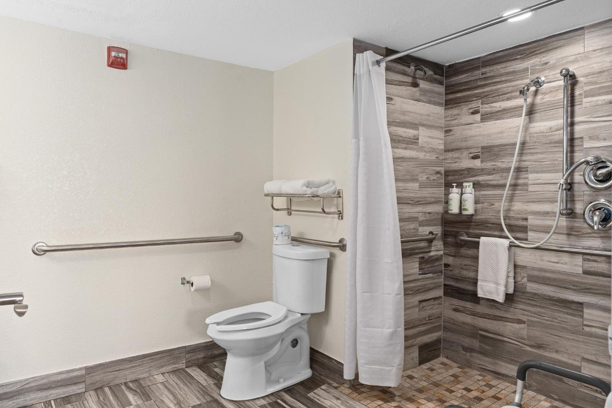 King Room Roll Shower Mobility Access or Non-Smoking