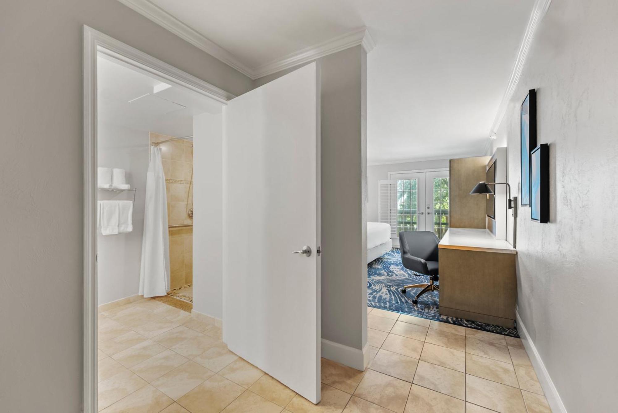 Standard King Room Mobility Accessible Roll Shower