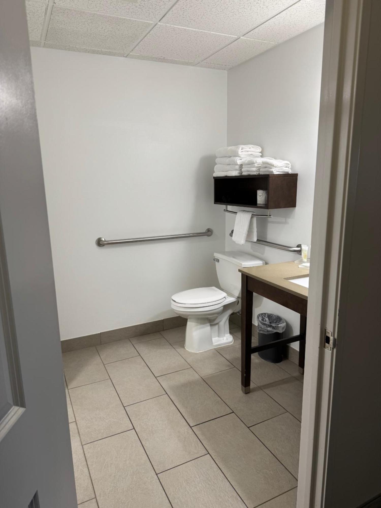 Queen Room Two Queen Beds Disability Access or Non-Smoking
