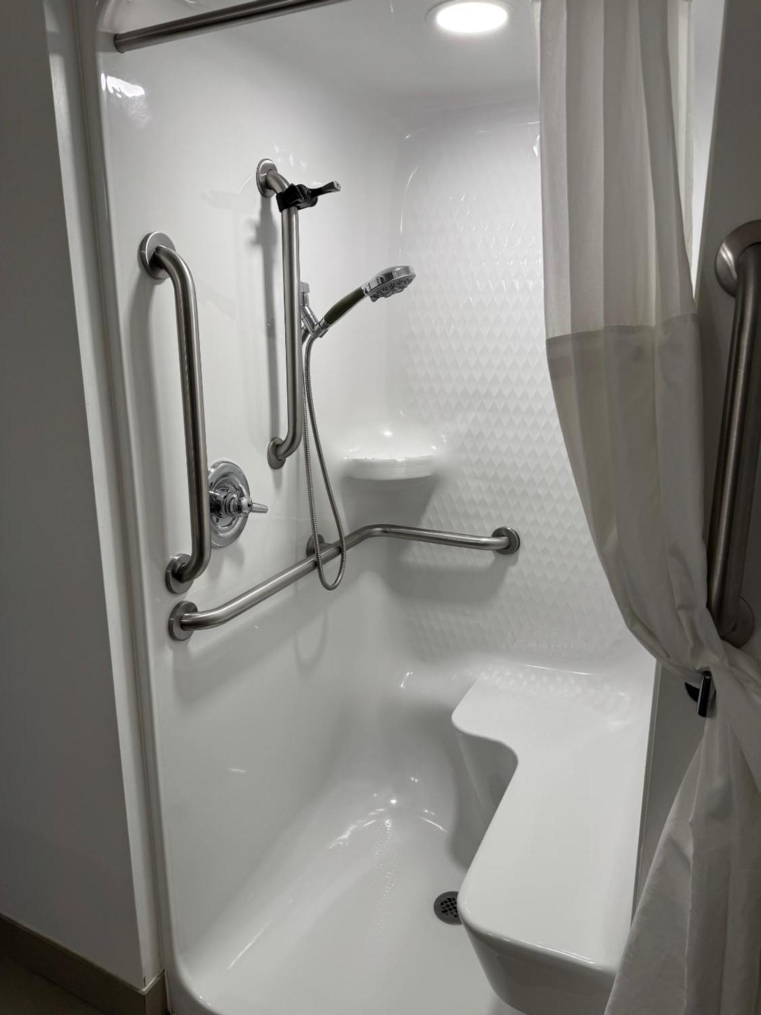 Queen Room Two Queen Beds Disability Access or Non-Smoking