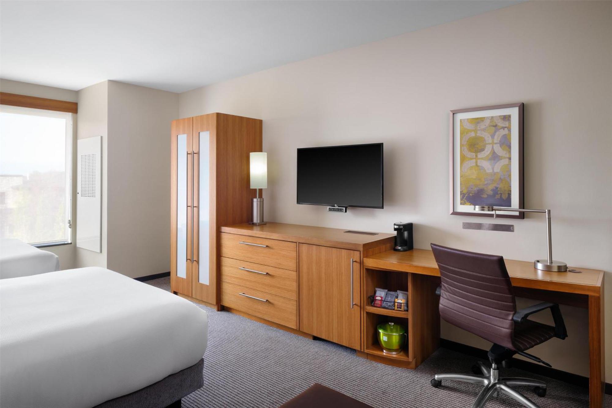 Queen Room Two Queen Beds Sofa Bed