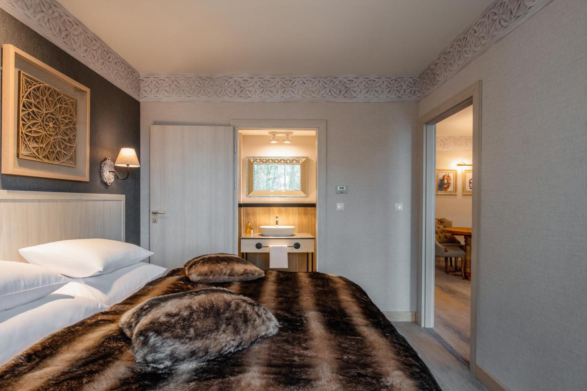 RODZINNY APARTAMENT TYPU SUITE