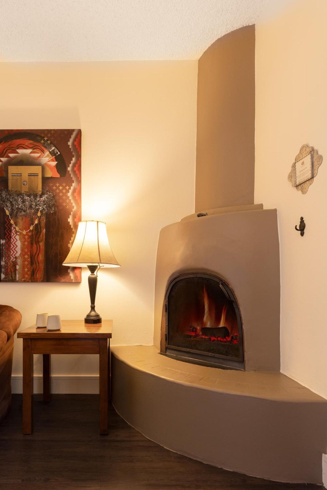 Deluxe Double Room Fireplace