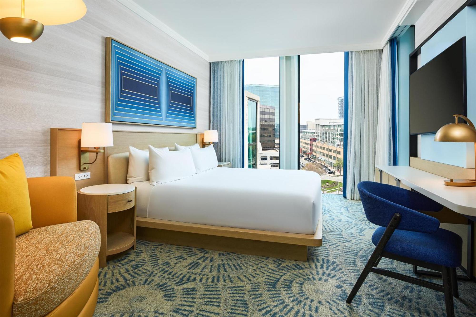 Deluxe King Room