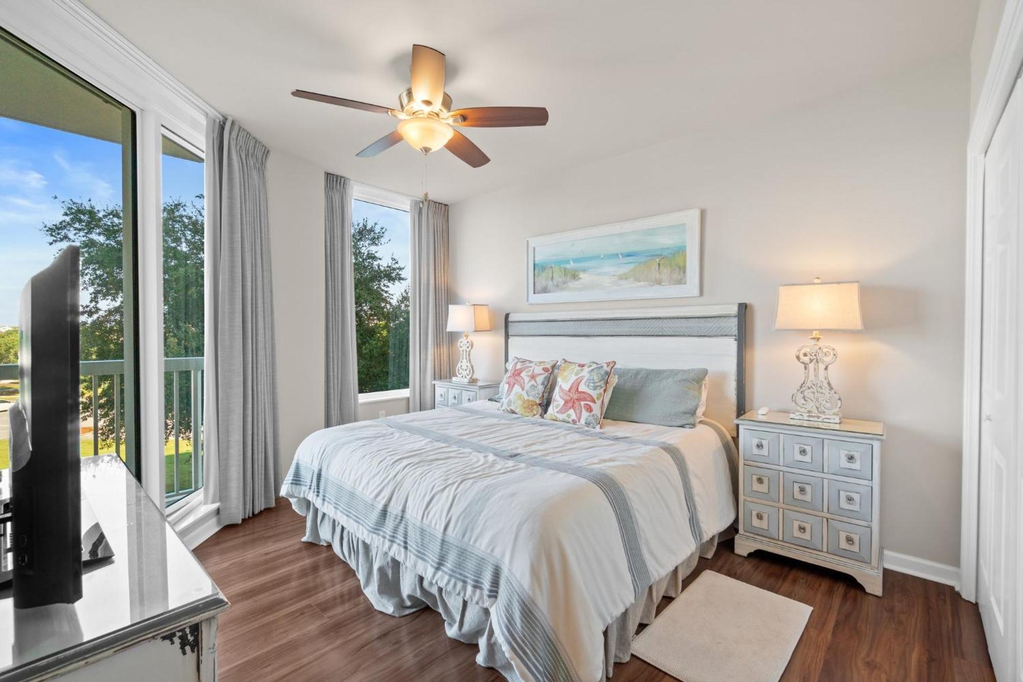 Three-Bedroom Apartment Ocean View