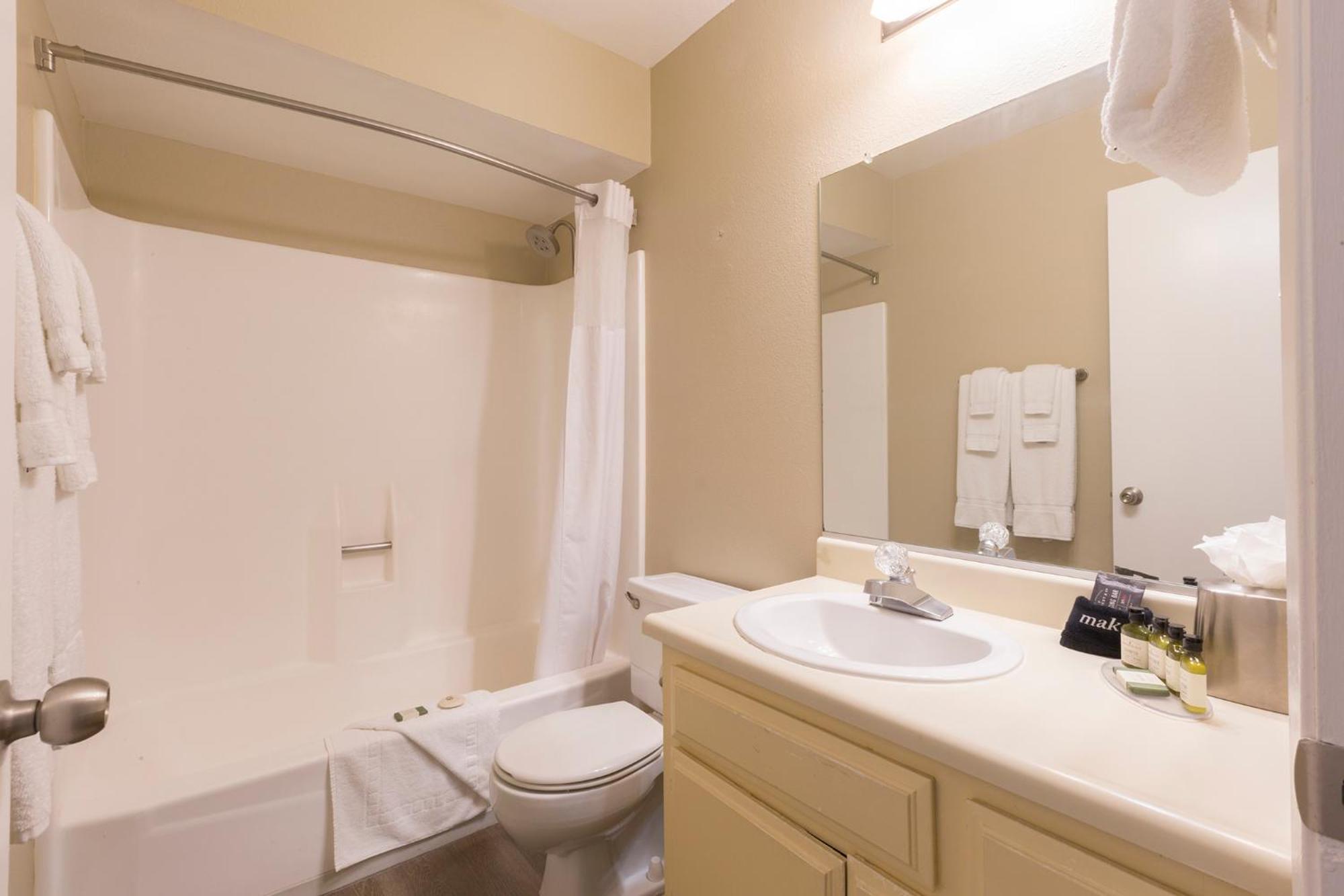 Two-Bedroom Suite