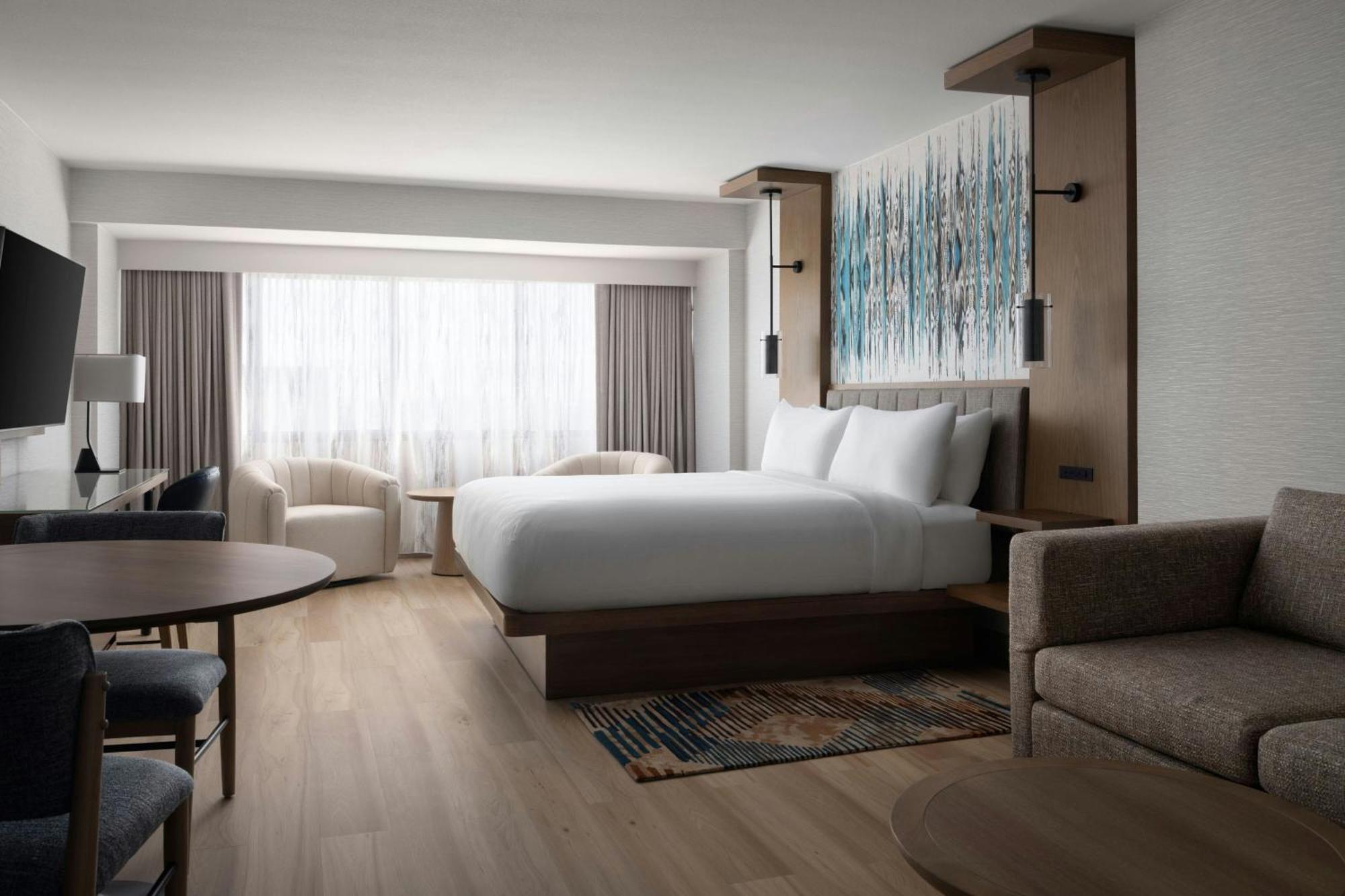 Concierge Level King Guest Room