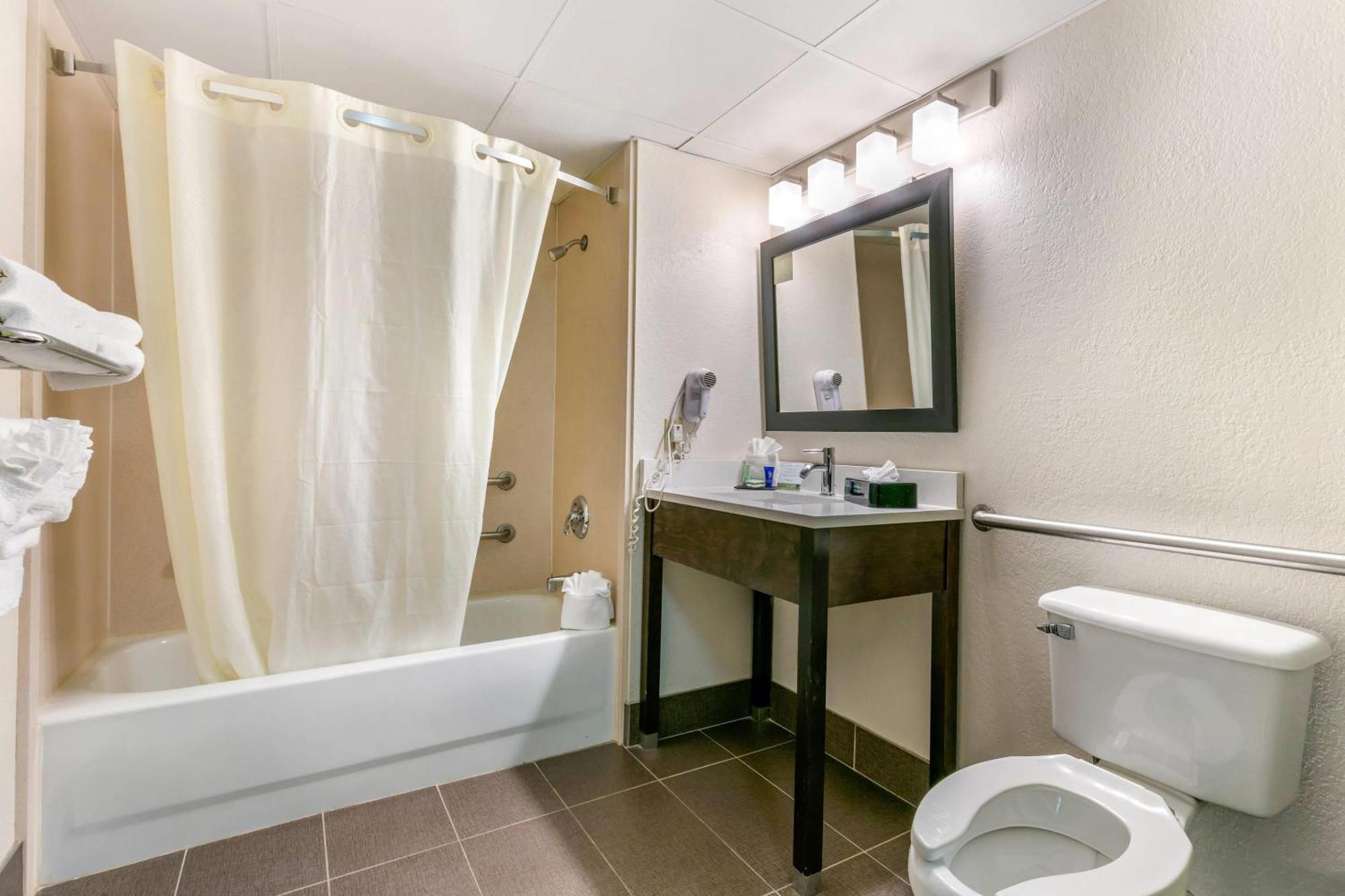 King Room Disability Access or Non-Smoking