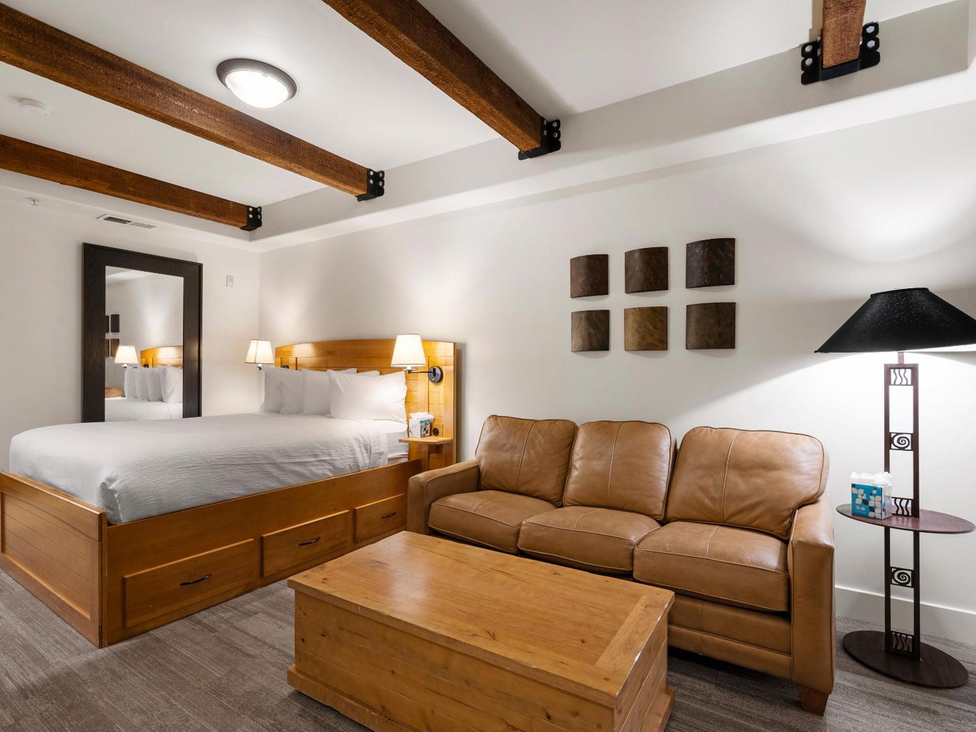 2 Bedroom Condo