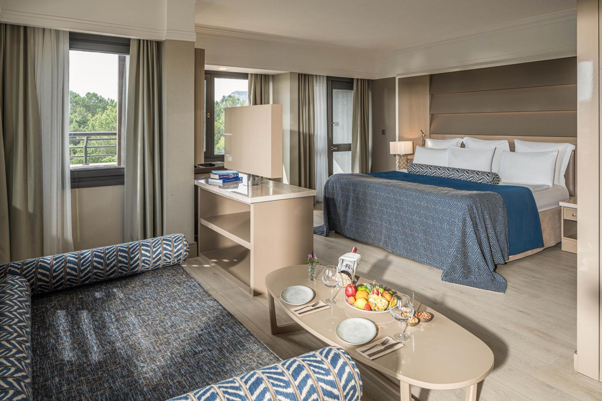 Apartament typu Junior Suite z widokiem na morze