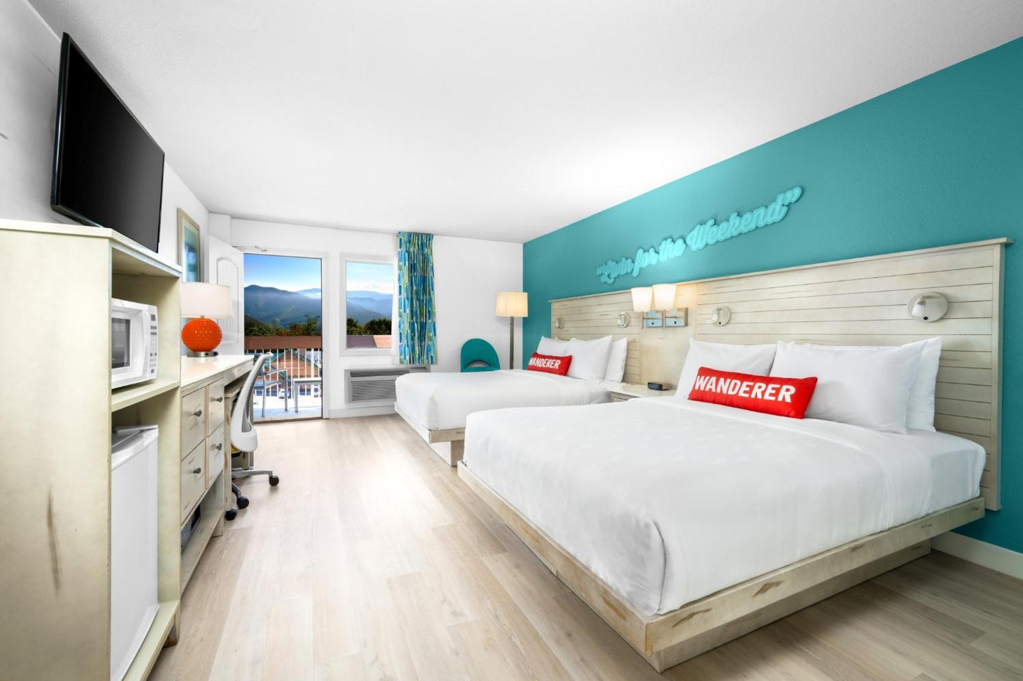 Parkway Double Queen ADA Guest Room