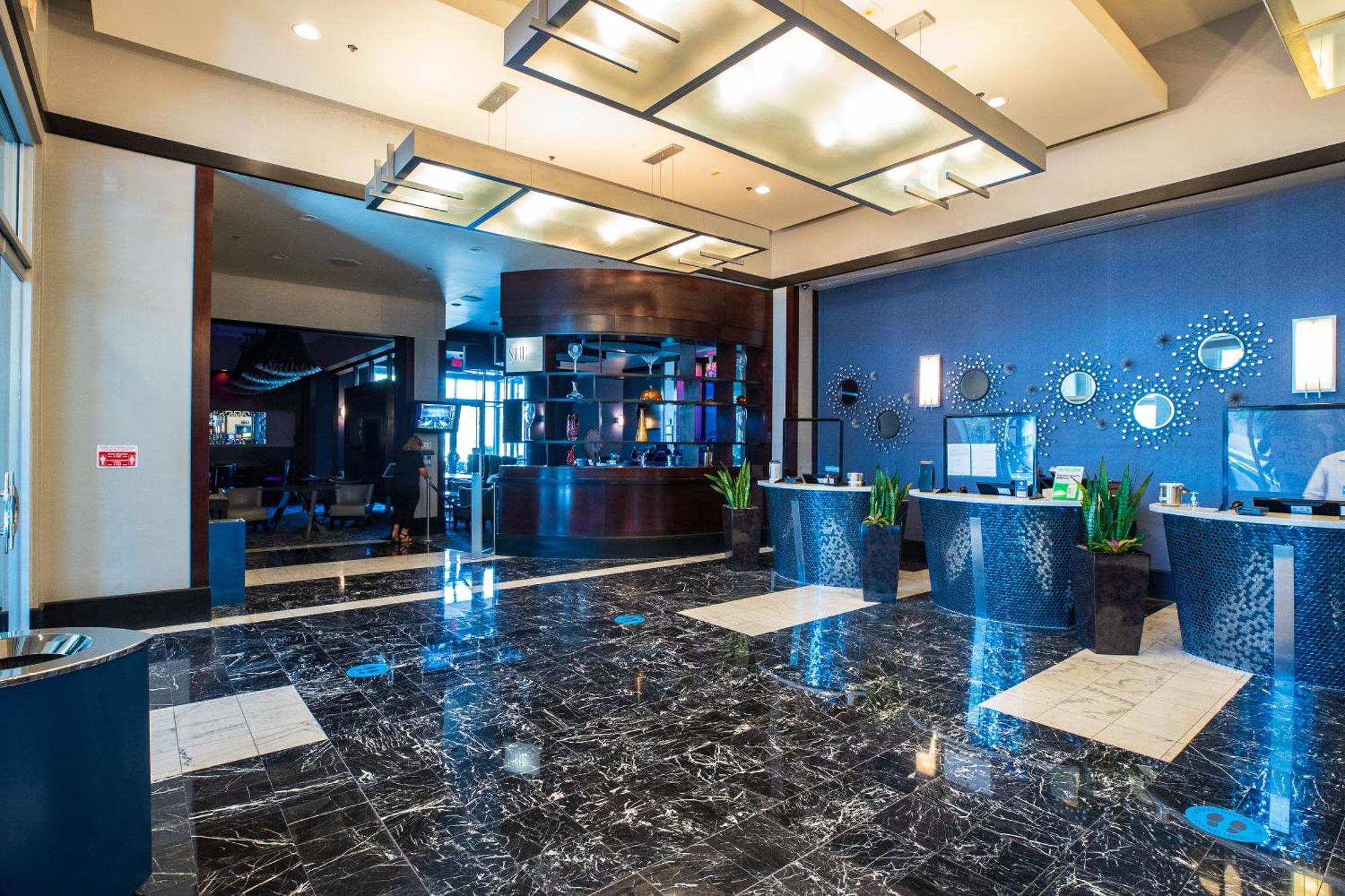 Suite City View