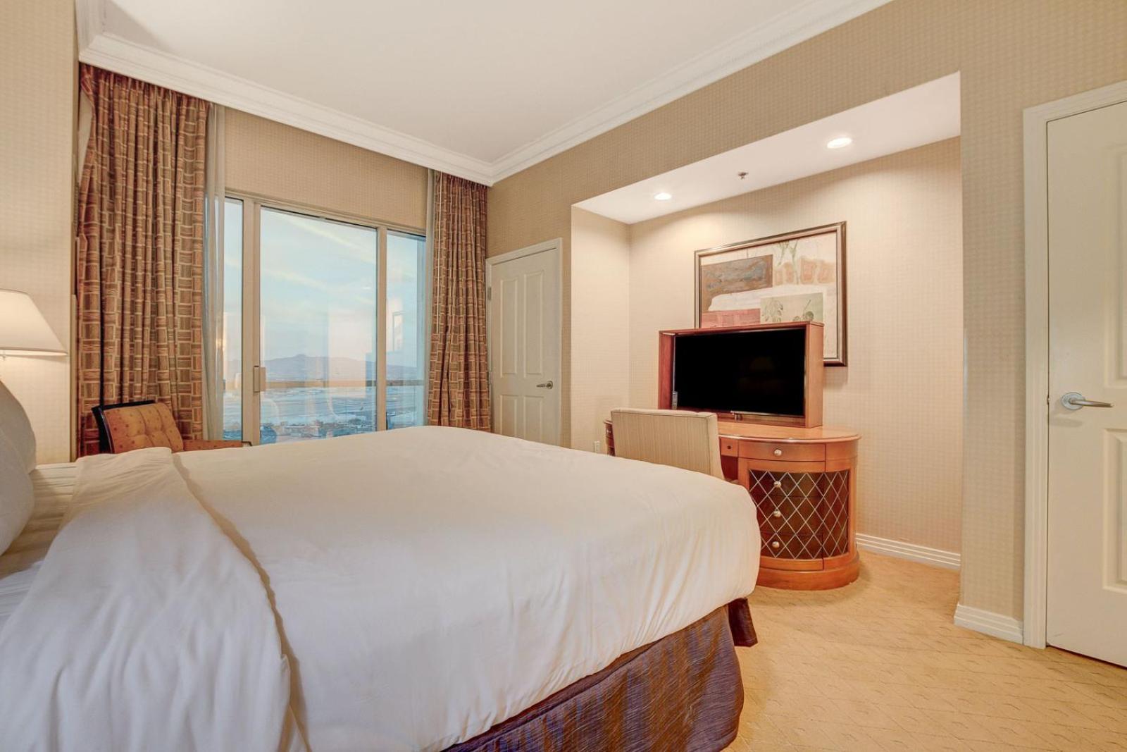 King Suite Balcony