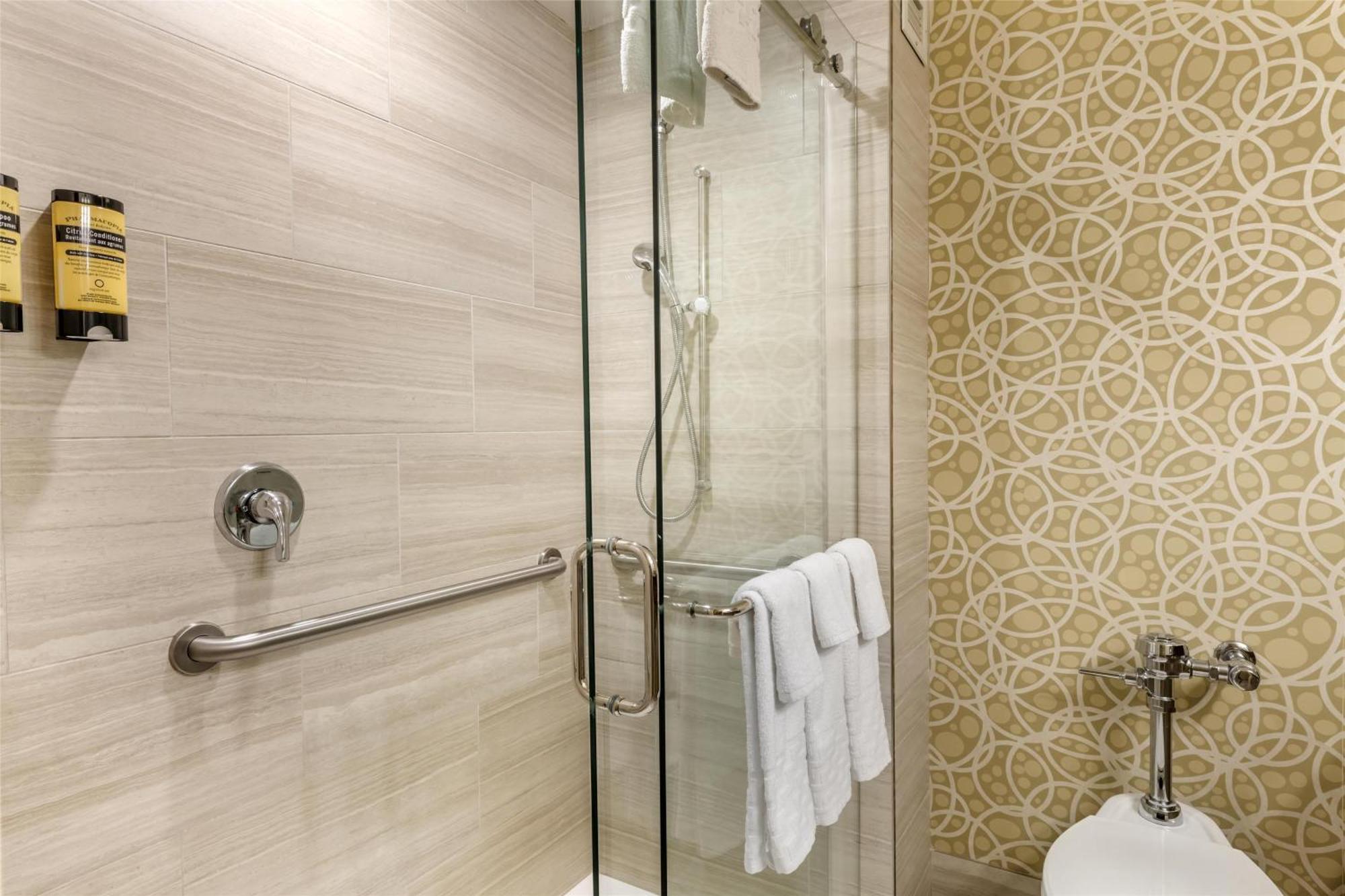Double Room Two Double Beds Pool Access Non smoking