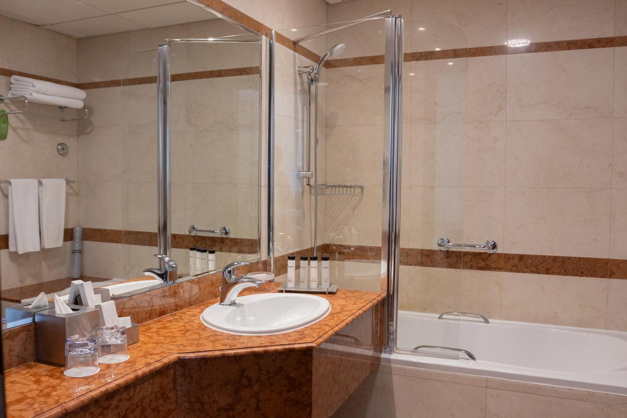 Apartament typu studio z kuchnią