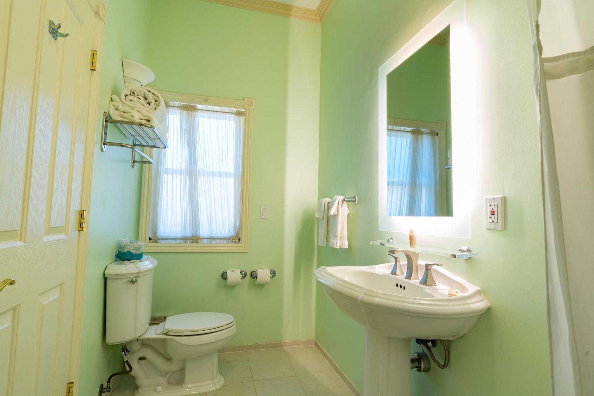 Premium King Room
